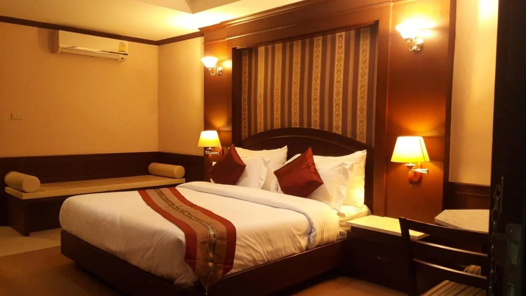 Standard Double Room in The Lion King Hotel Udonthani