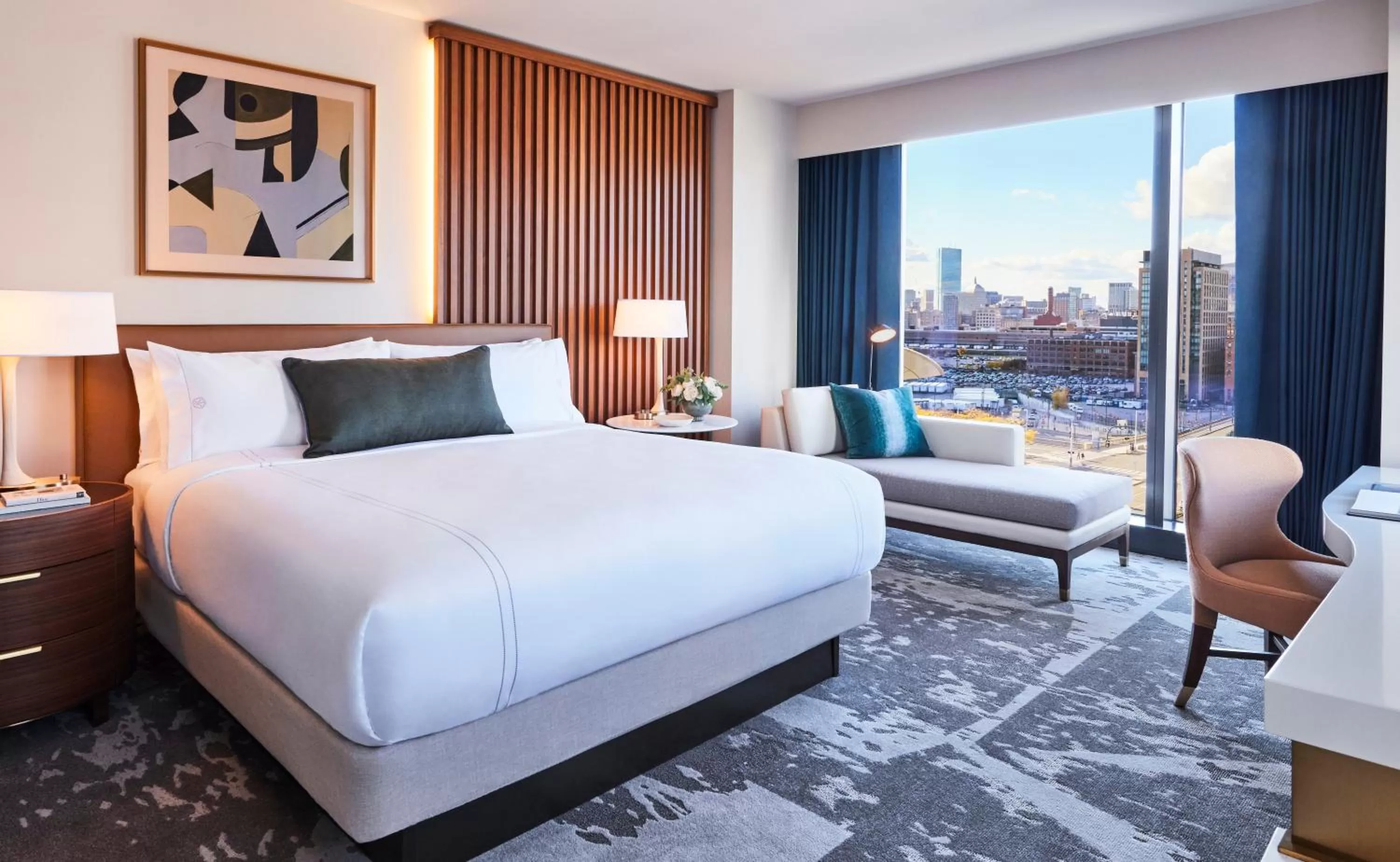 Suite Patron Junior 1 King Bed - single occupancy in Omni Boston Hotel at the Seaport