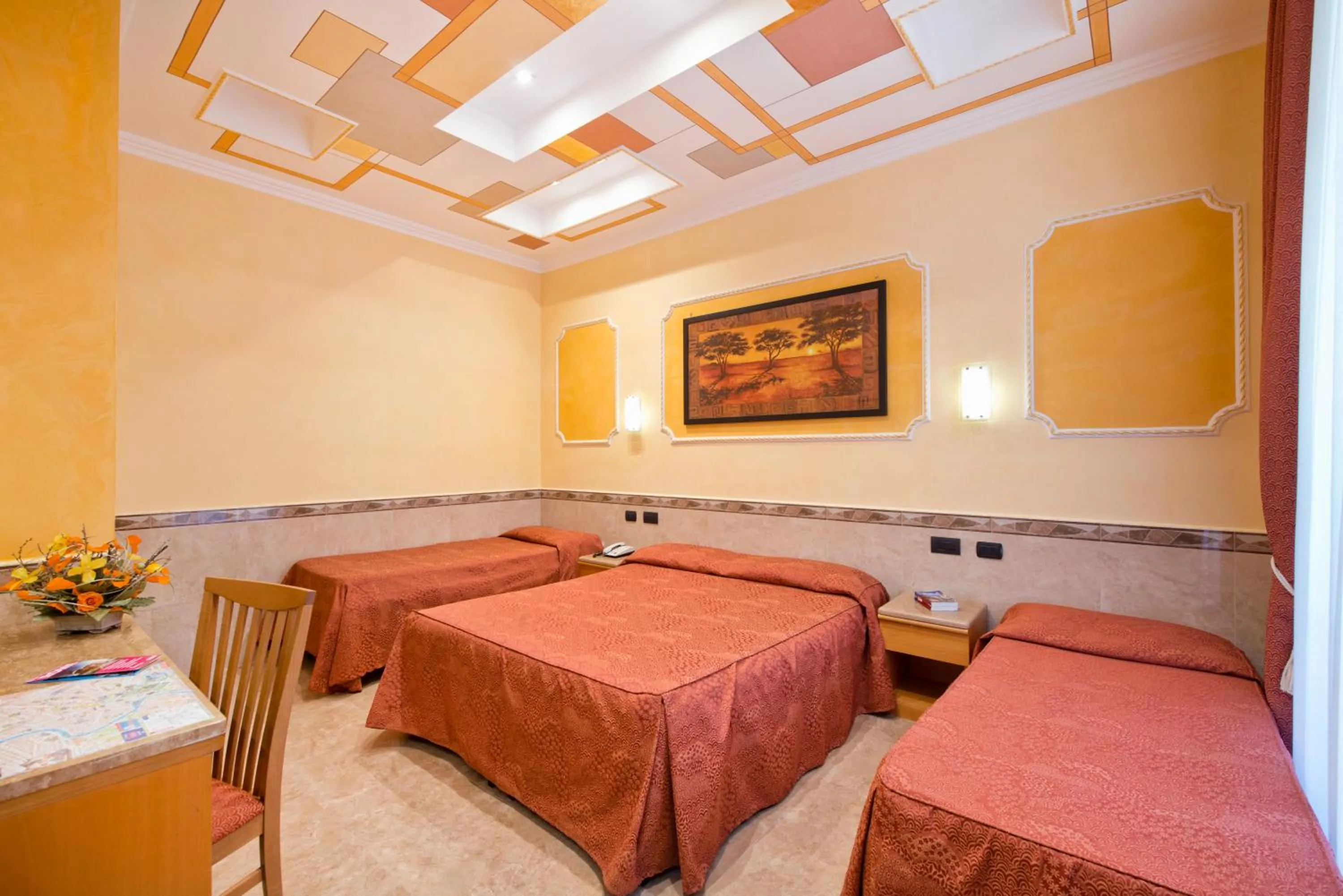 Quadruple Room in Hotel Marco Polo Rome