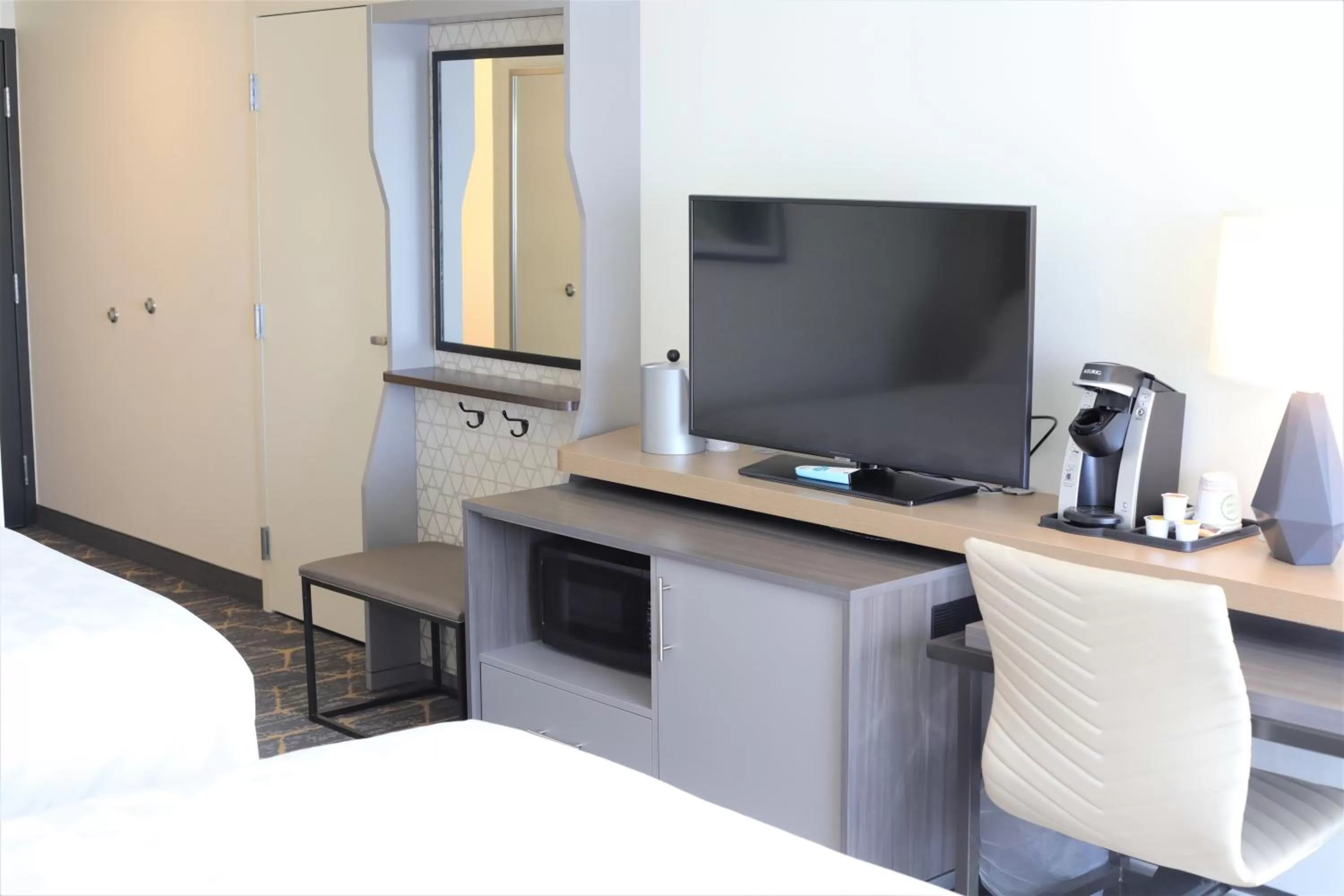 Standard Room in Holiday Inn & Suites St. Cloud by IHG