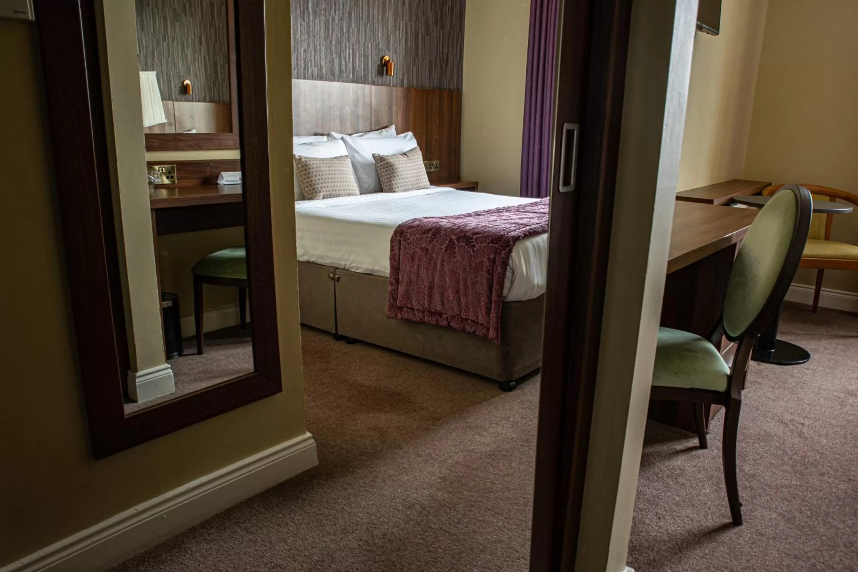 Single Room in Arklow Bay Hotel