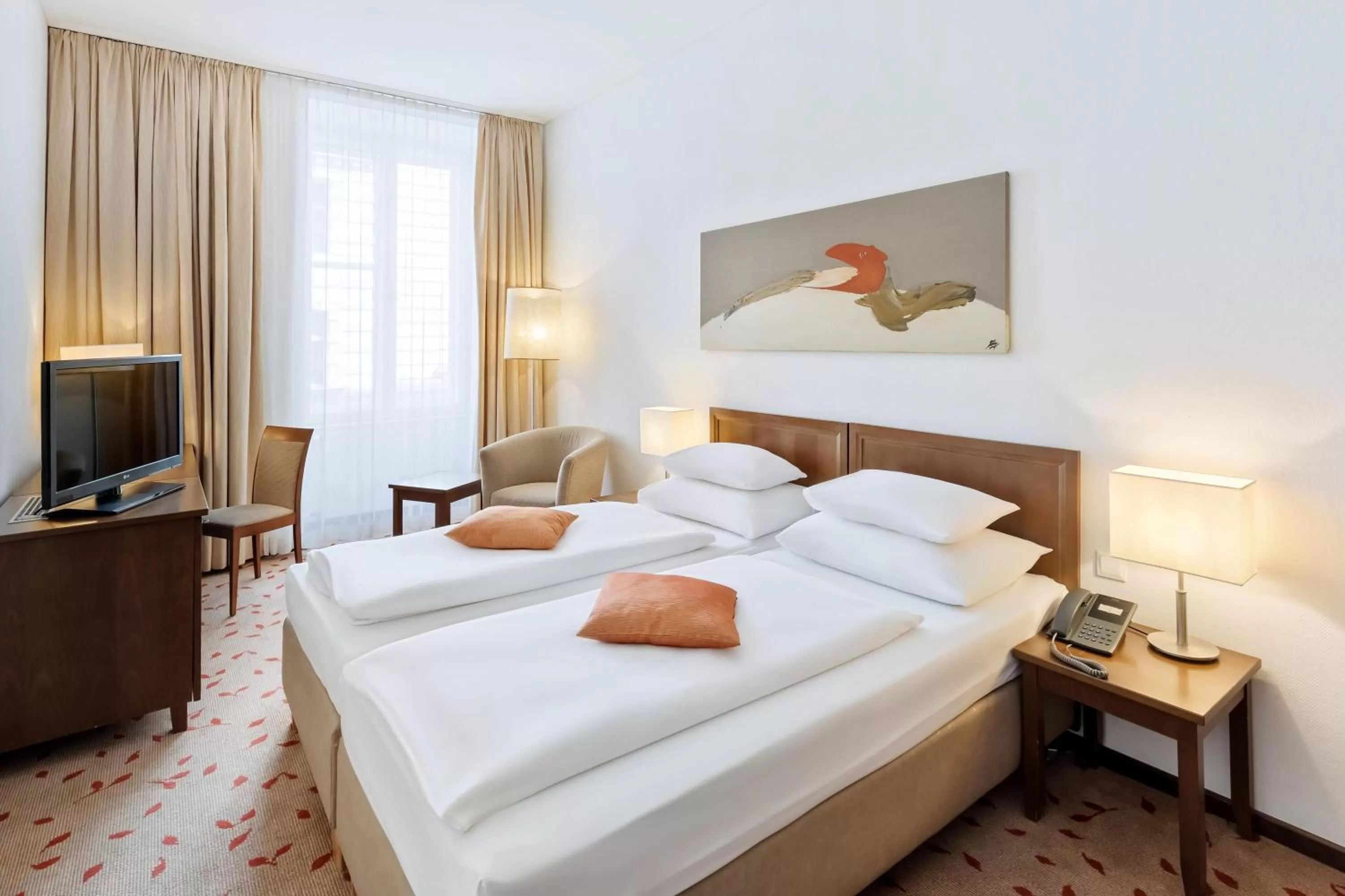 Standard Double Room in Hotel Rathauspark Wien, a member of Radisson Individuals