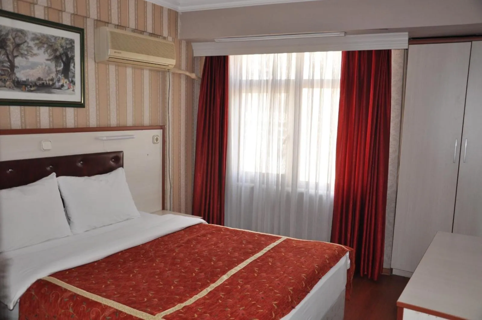 Single Room in Tayhan Hotel