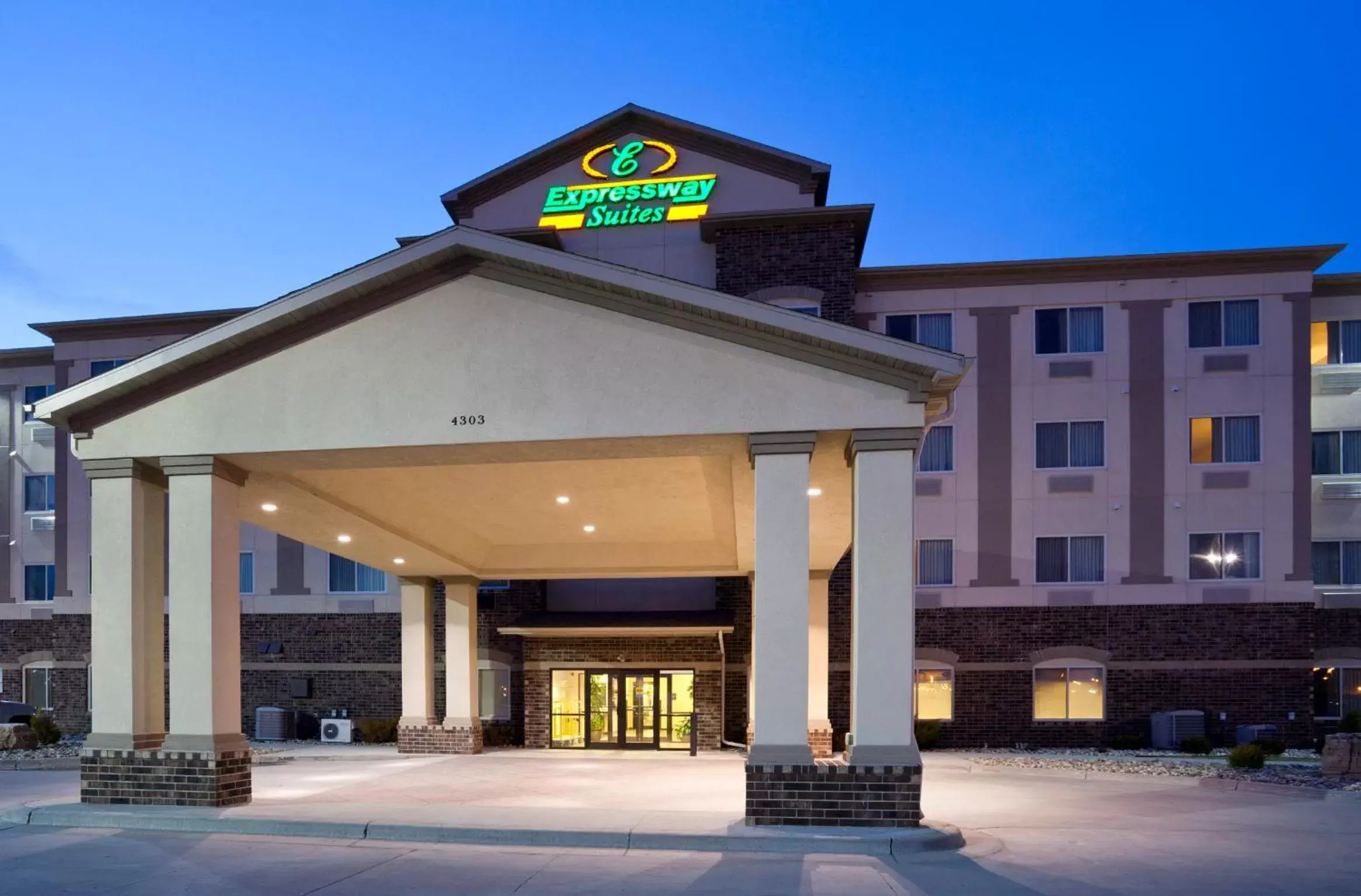 Expressway Suites Fargo Expressway Suites Fargo