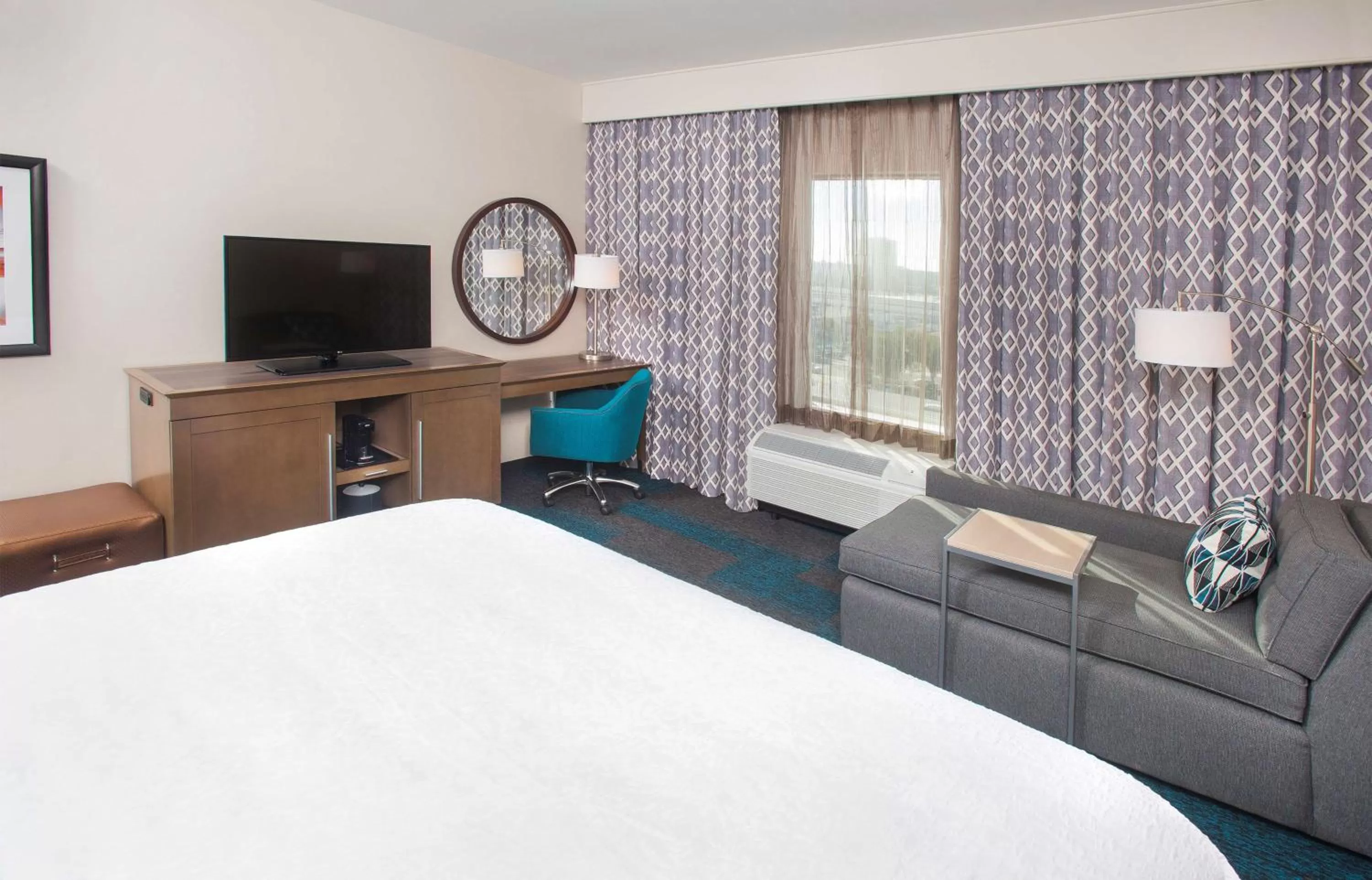 King Room - Non-Smoking in Hampton Inn & Suites LAX El Segundo