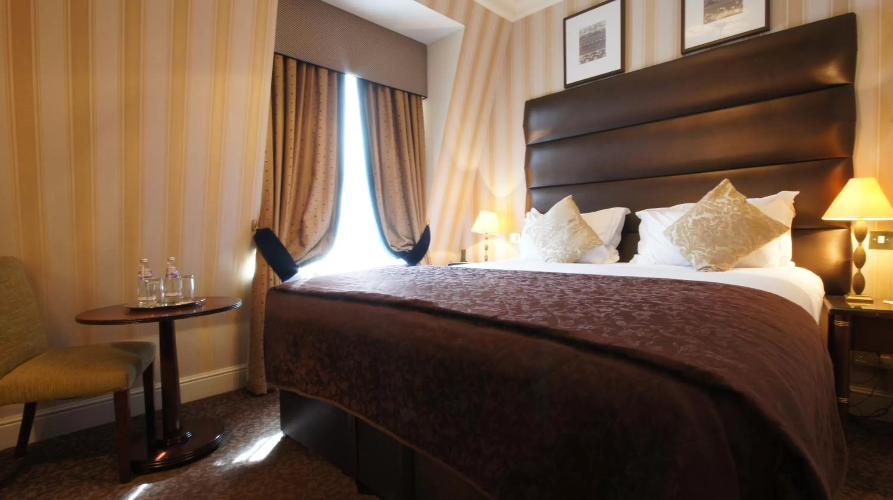 Classic Double Room in The Leonard Hotel