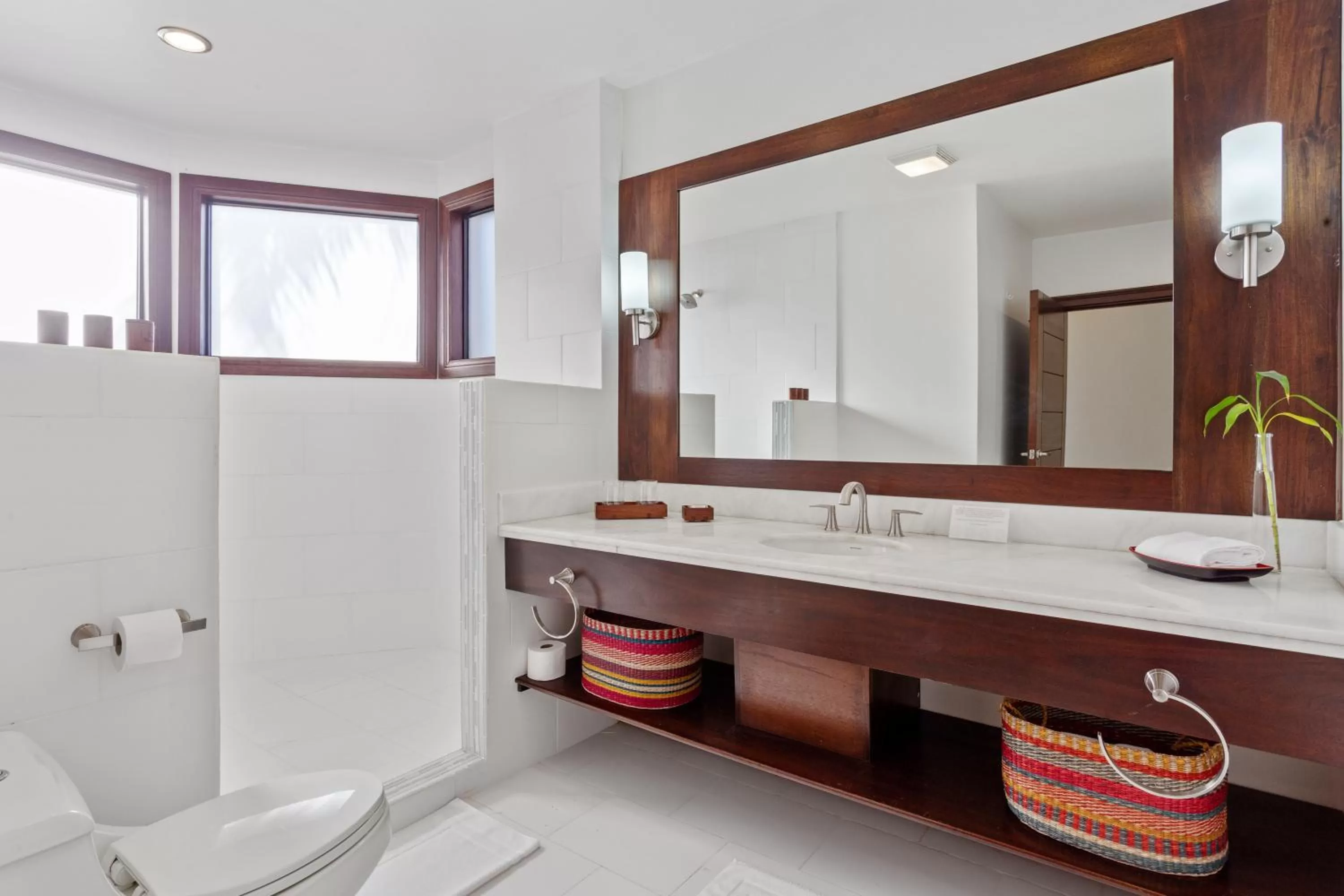 One-Bedroom Suite in The Ellysian Boutique Hotel