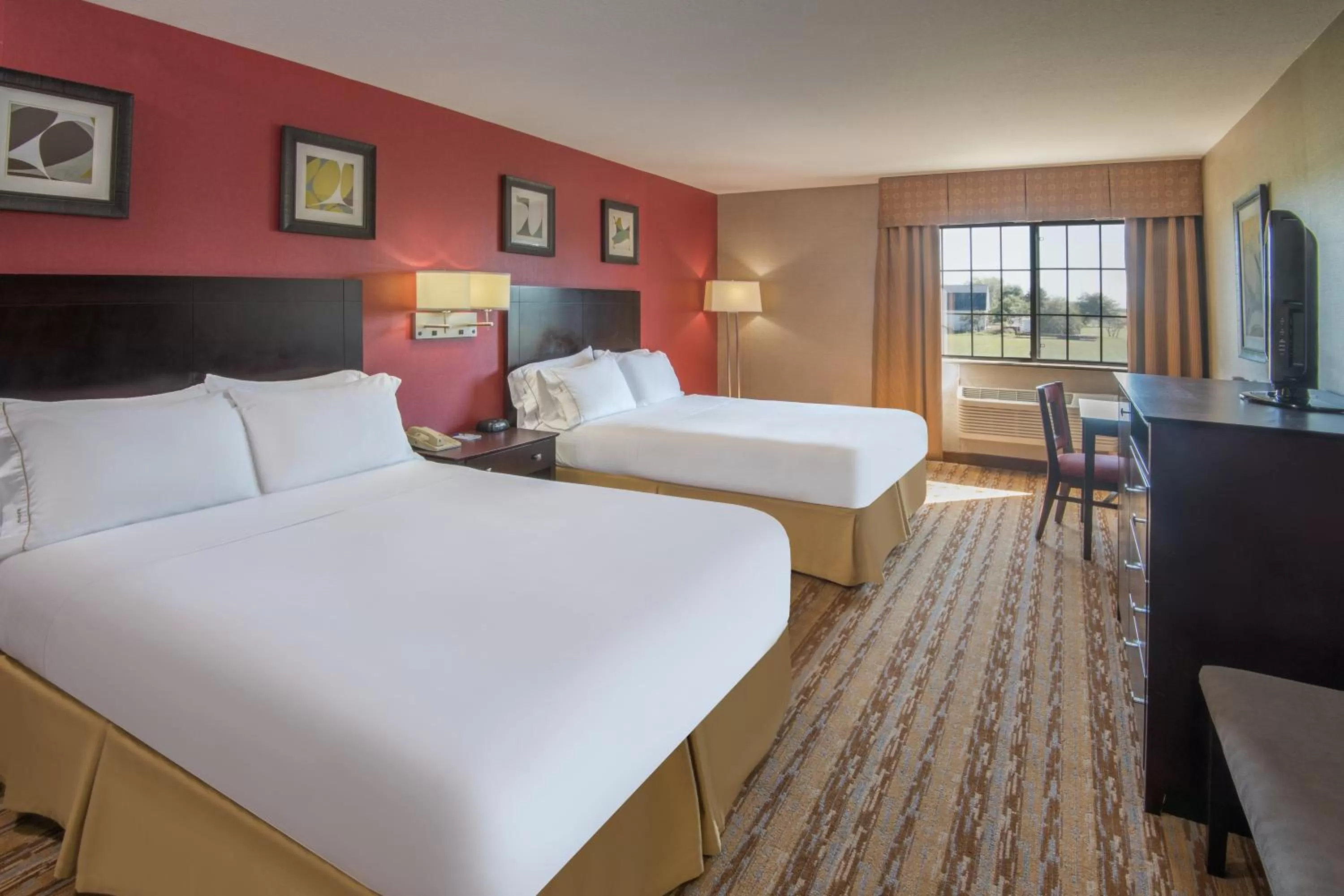 Standard Queen Room with Two Queen Beds and Accessible Roll-In Shower in Holiday Inn Express Hotel & Suites Wauseon by IHG