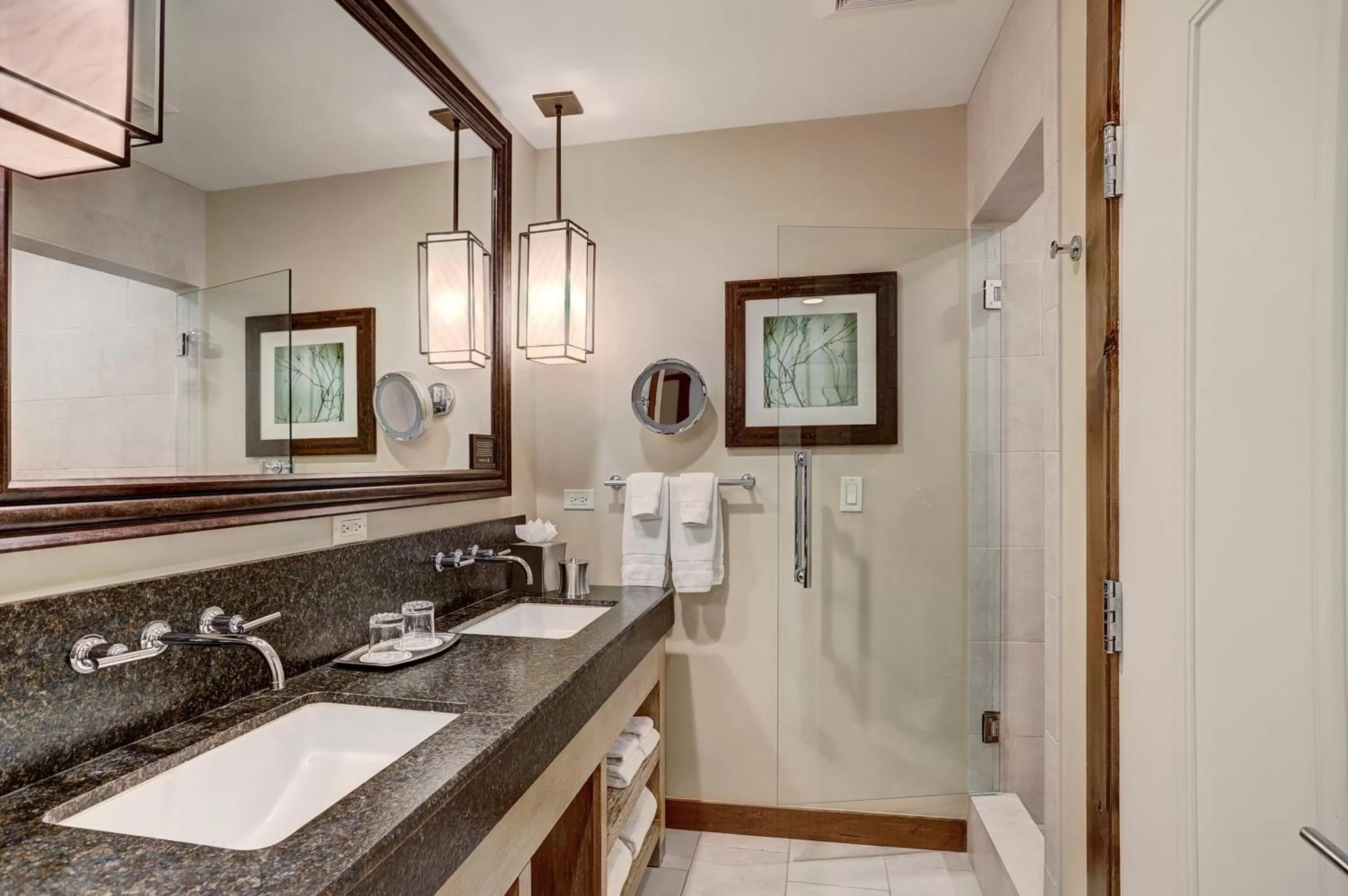 Superior Room with Two Queen Beds in The Osprey at Beaver Creek, a RockResort