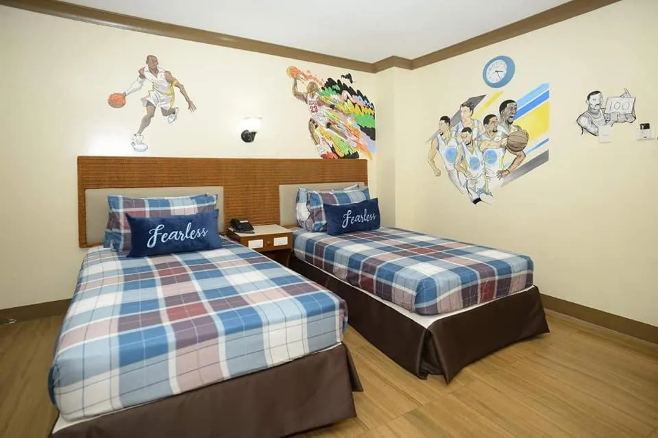 Deluxe Twin Room in The Golden Pine Hotel
