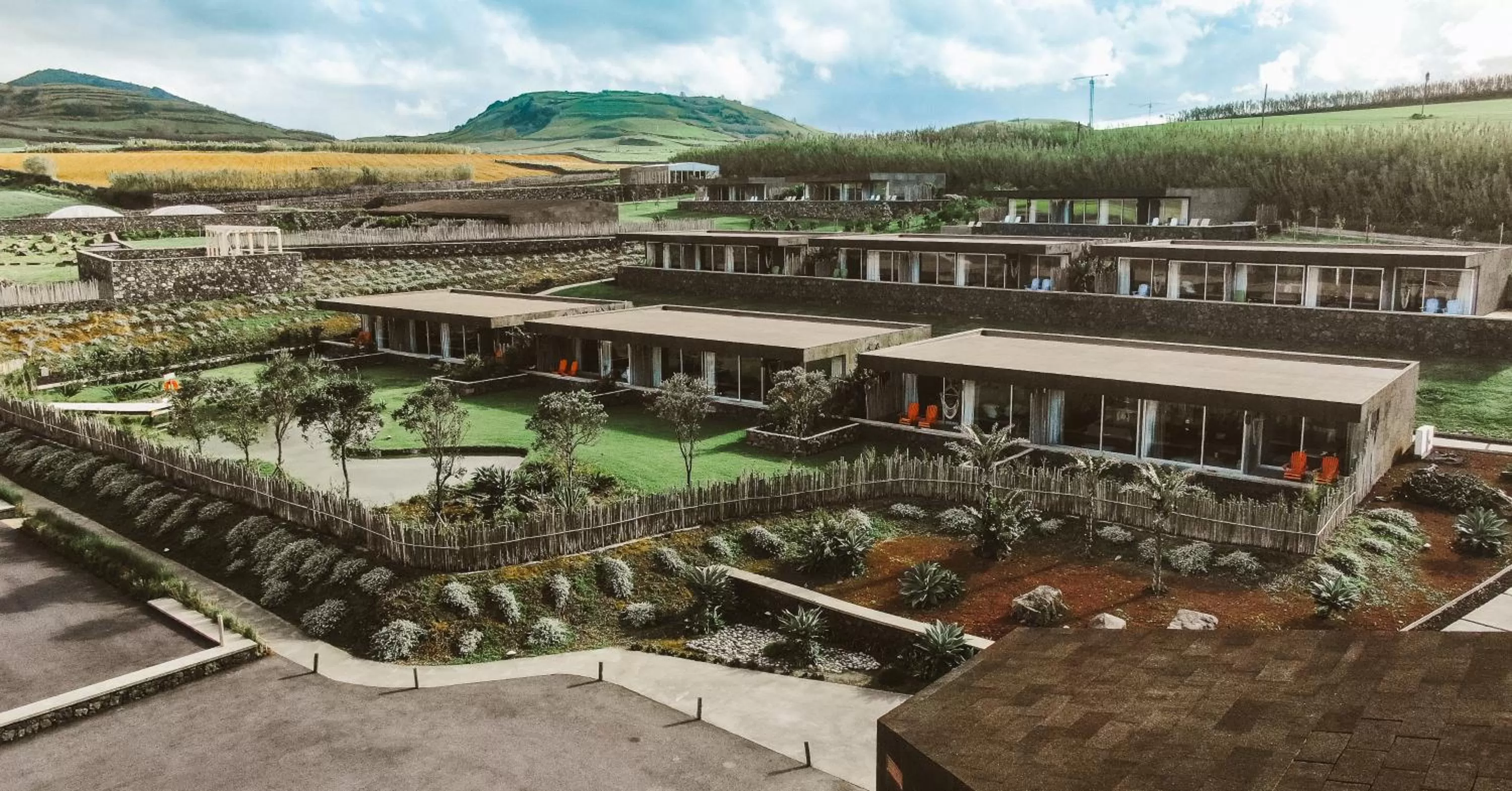 Two-Bedroom Villa with Garden View and Private Hot Tub in Santa Barbara Eco-Beach Resort