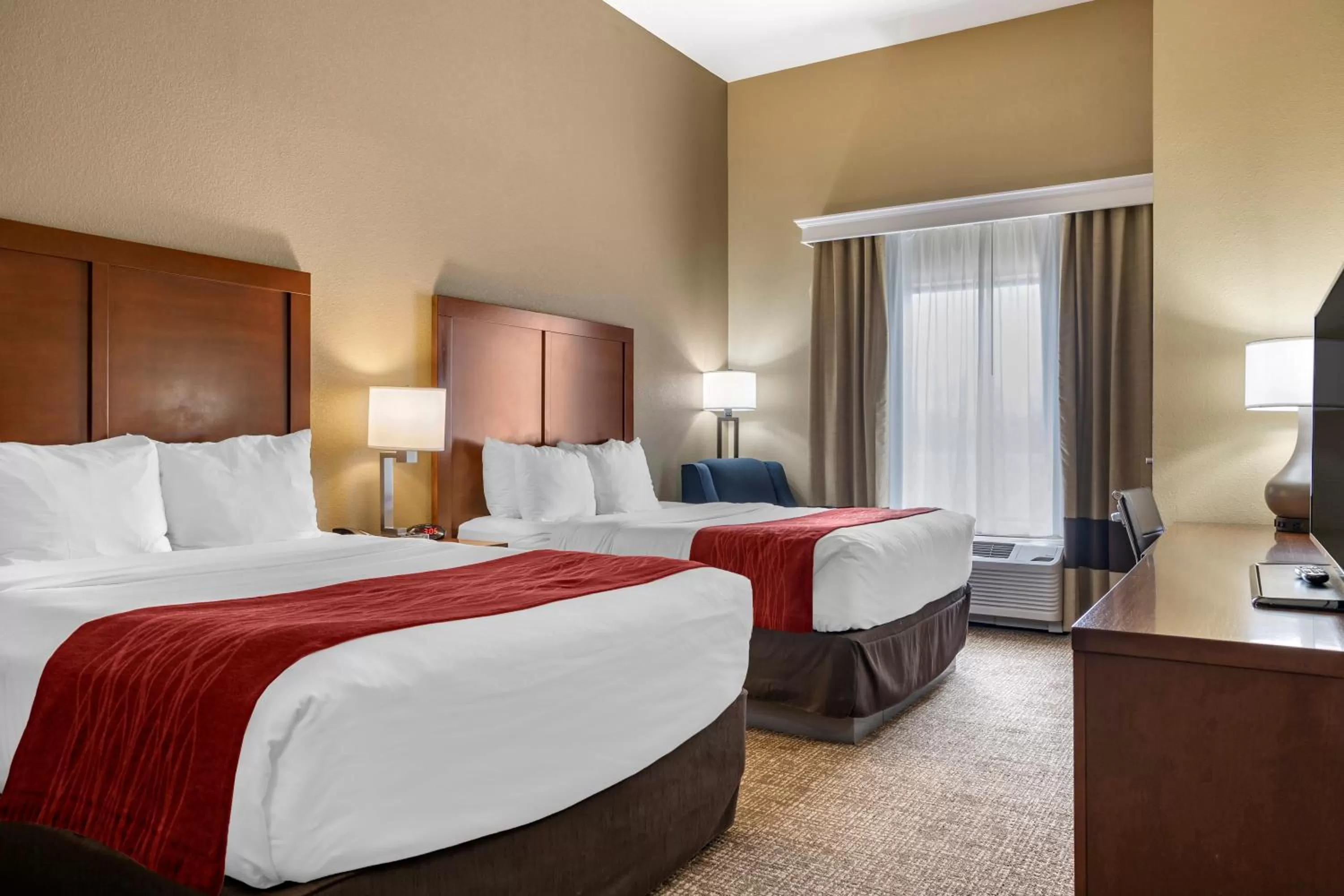 Queen Room with Two Queen Beds - Non-Smoking in Comfort Inn & Suites Augusta