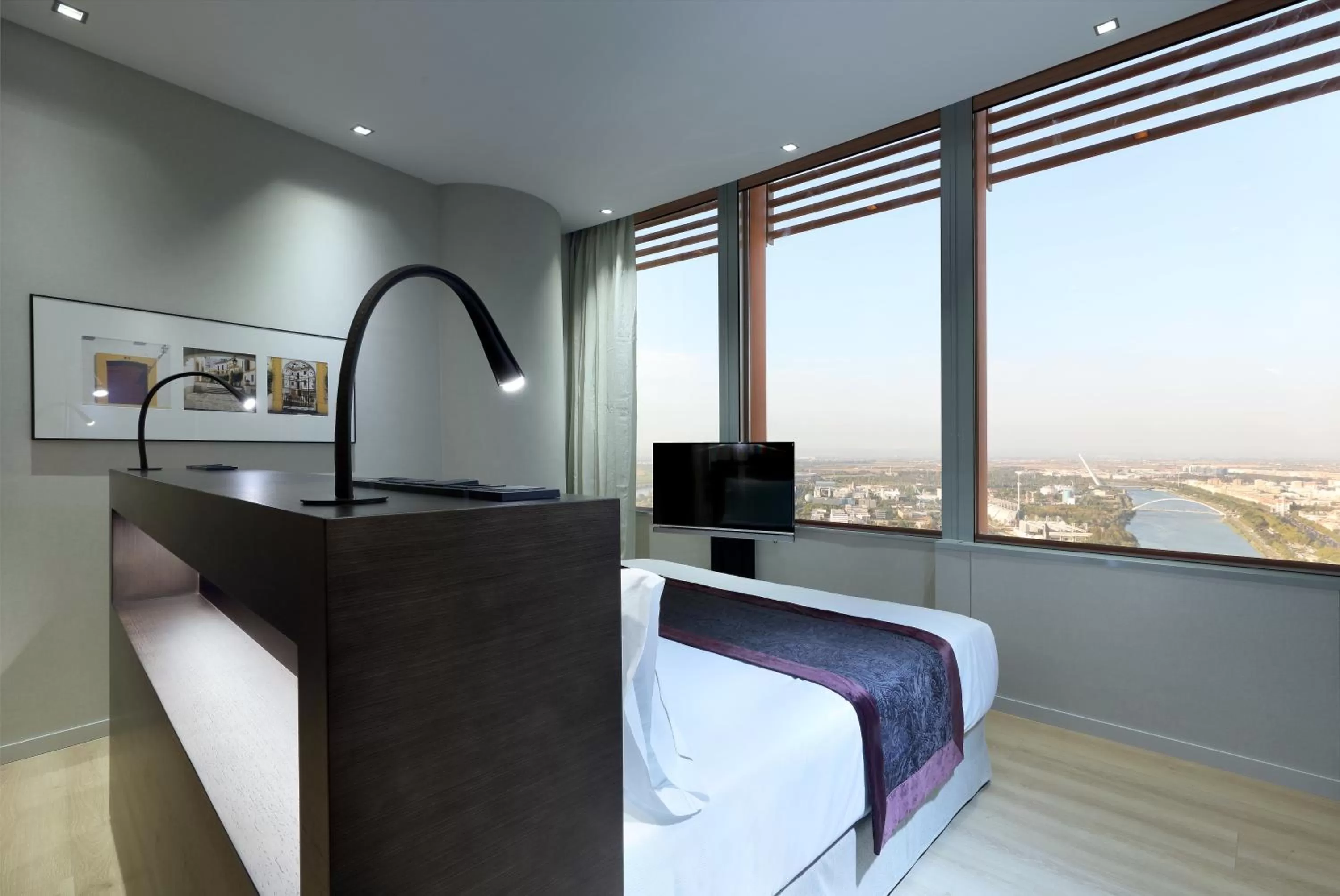 Suite in Eurostars Torre Sevilla