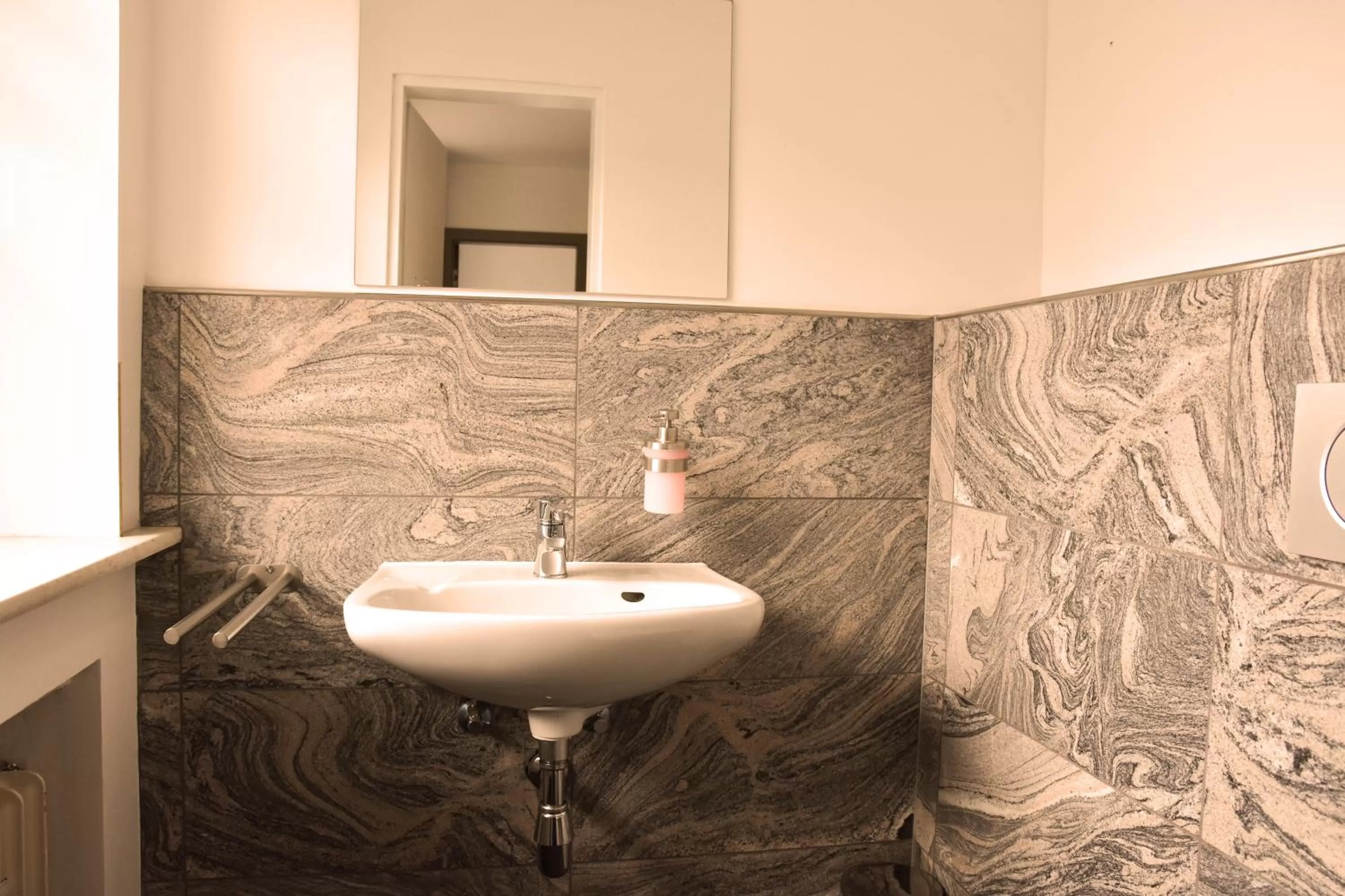 Superior Double Room with Balcony in Hotel Walsroder Hof