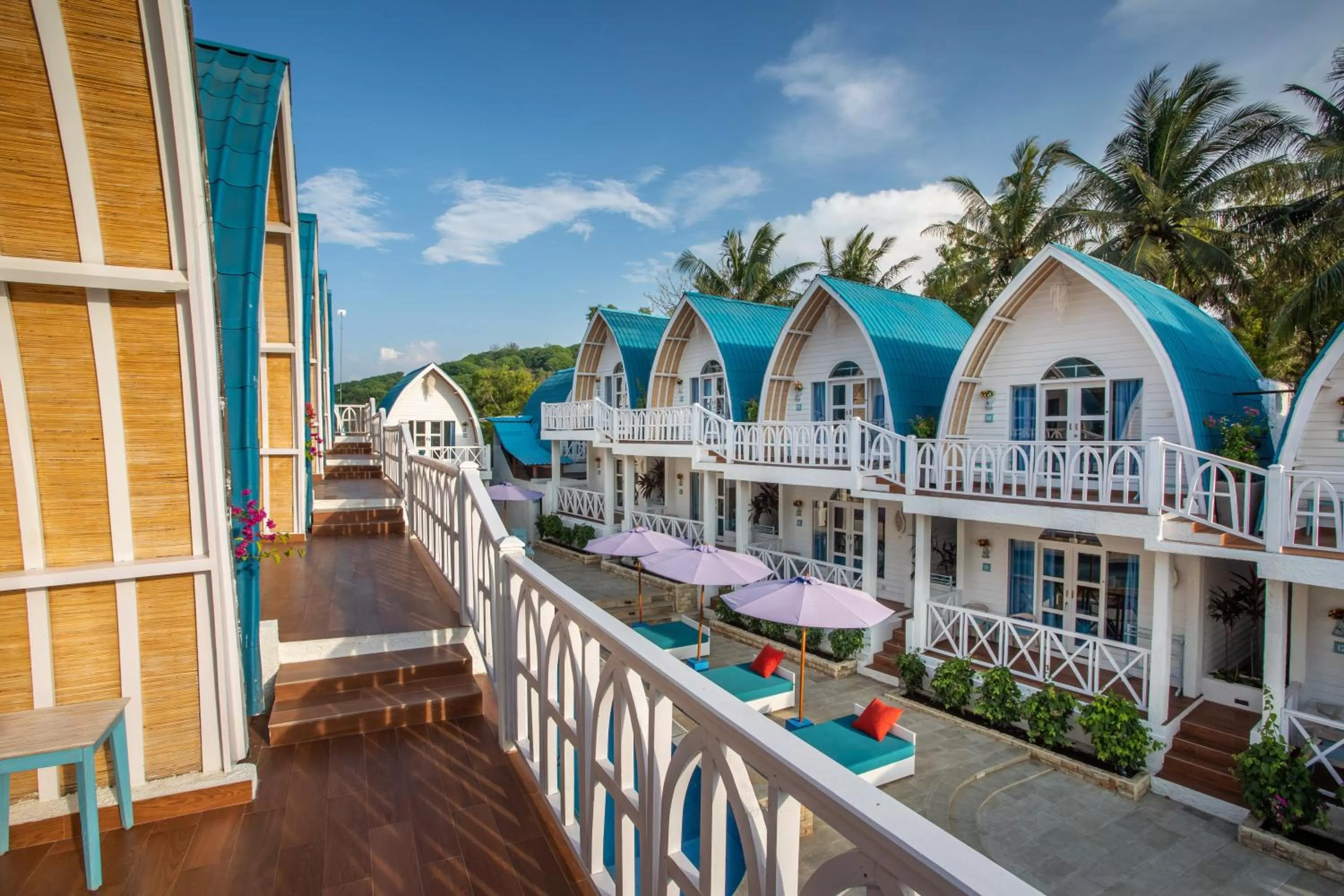 Deluxe Double Room with Balcony in Santorini Beach Resort