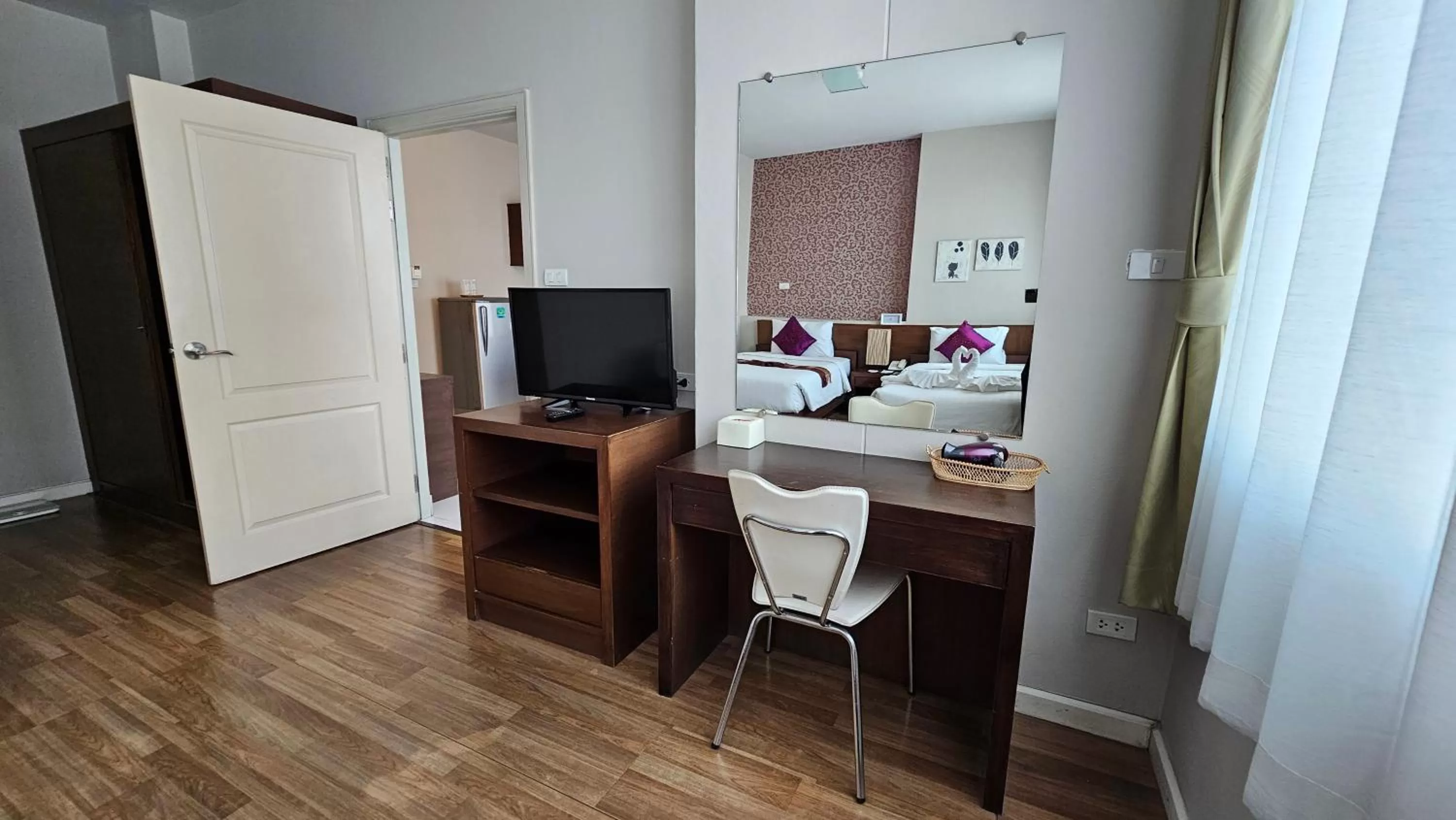 One-Bedroom Suite Twin in Baiyoke Ciao Hotel