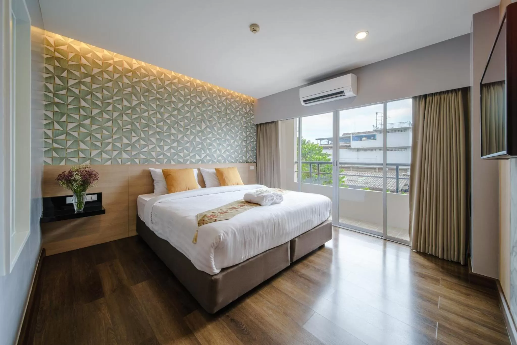 Deluxe Double Room in Season Place