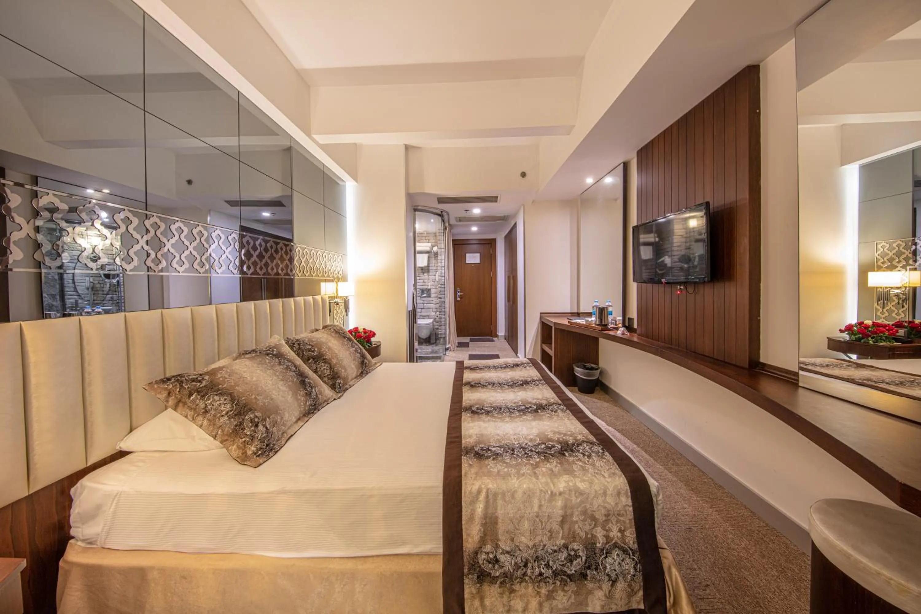 Superior Double Room in Taksim Pera Center Hotel