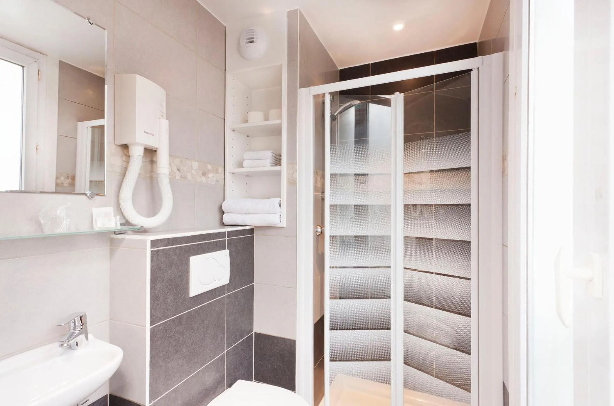 Double Room in Hôtel Montsouris Orléans