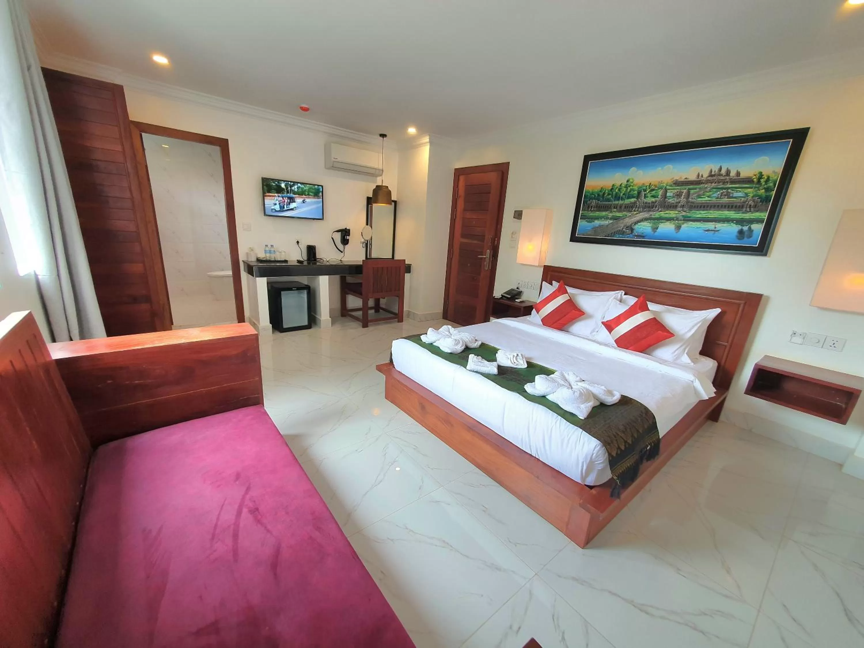 Superior Double Room in Long Night Siem Reap Hotel