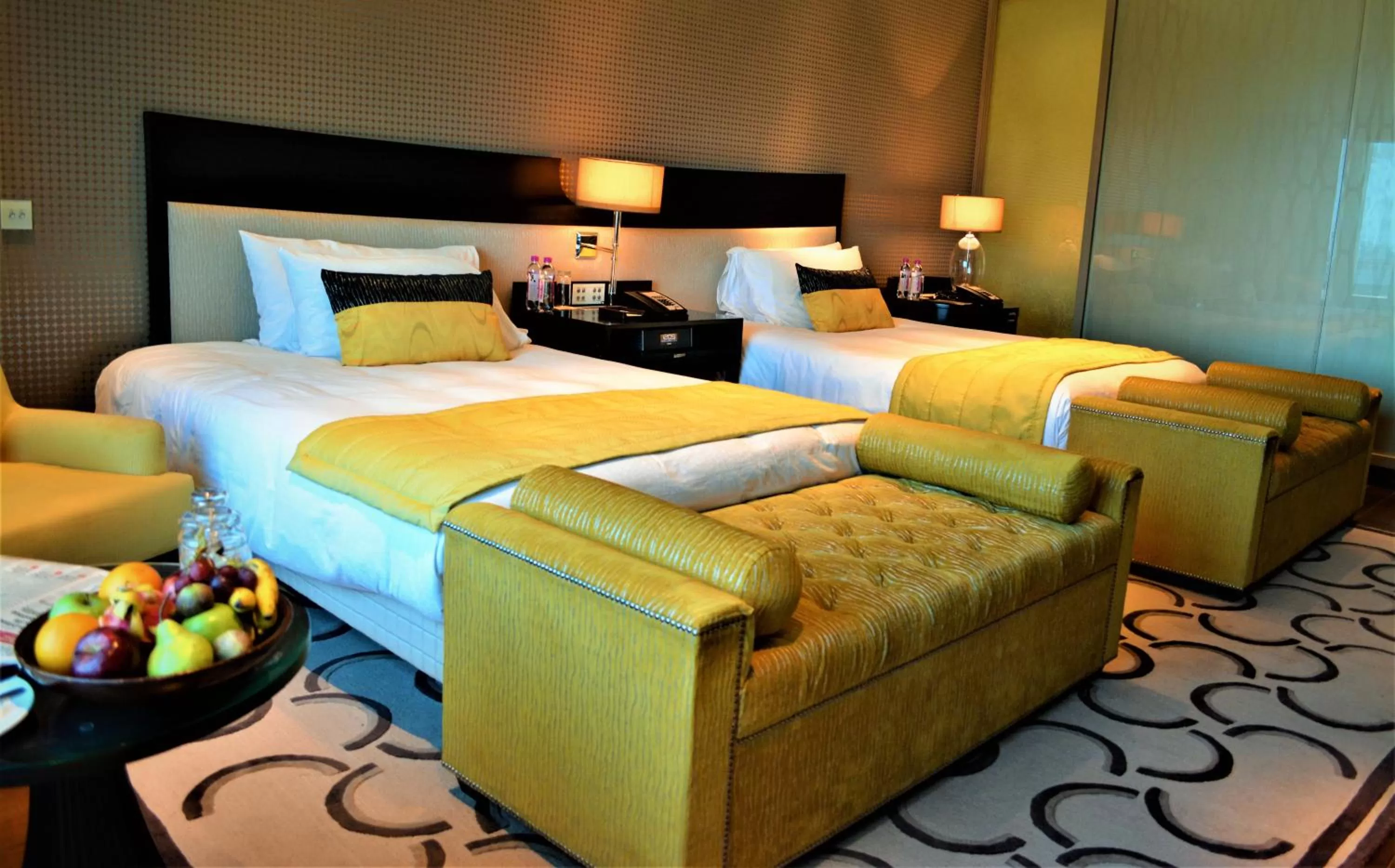 Luxury Room City View Twin Bed with Bathtub in Taj Santacruz