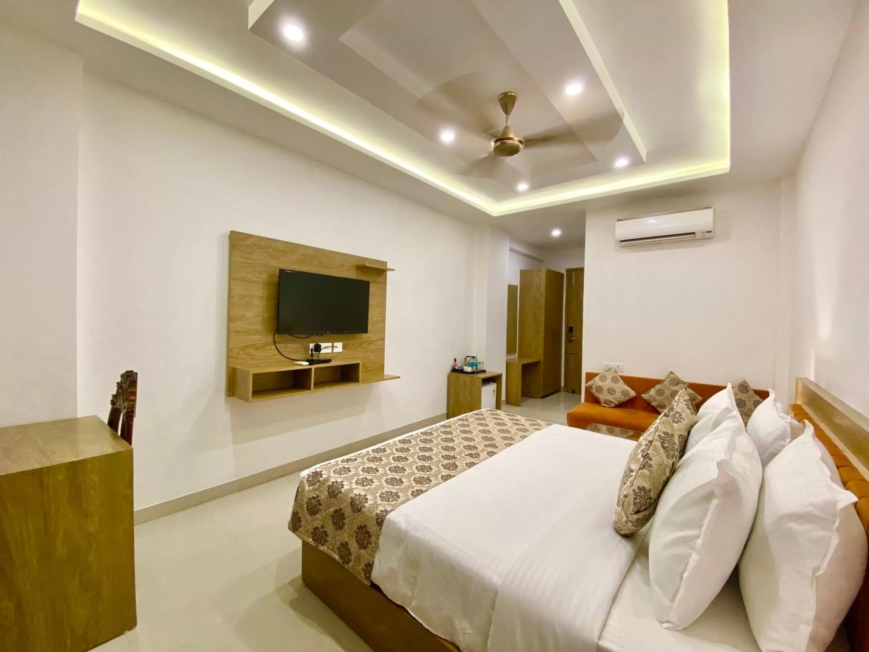 Executive Room in Arogyadham Wellness Retreat