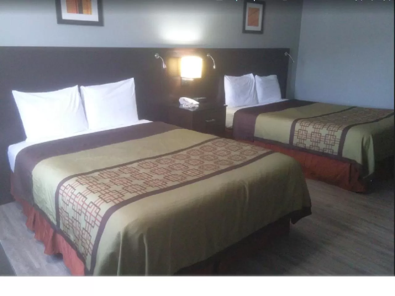 Queen Room with Two Queen Beds in Stewart Lodge