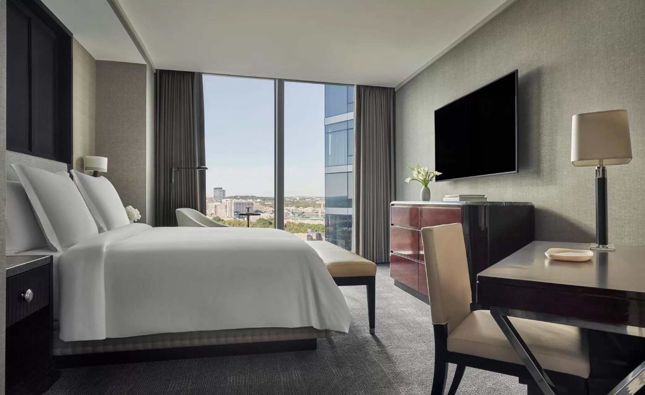 Charles King Suite in Four Seasons Hotel One Dalton Street, Boston