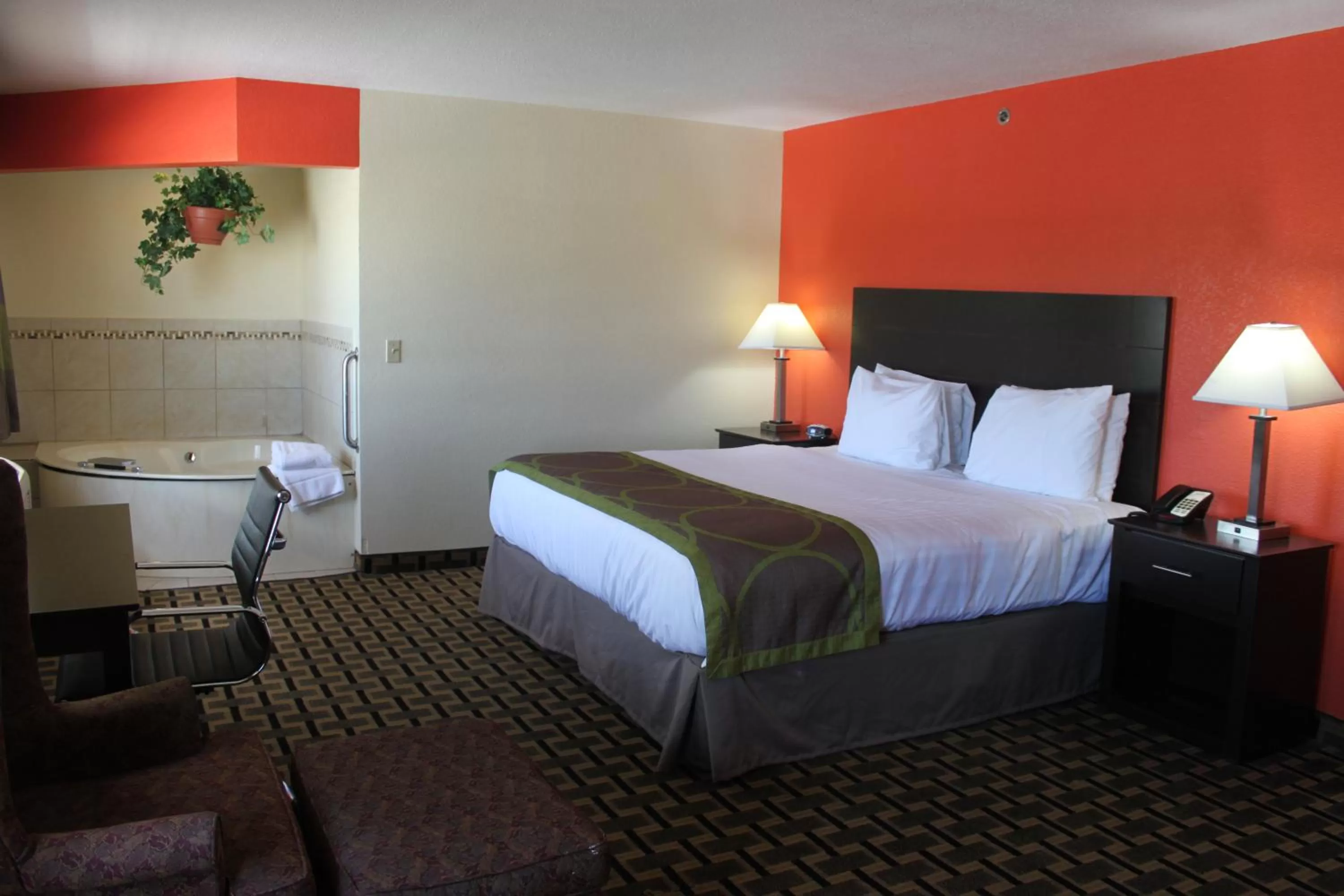 King Studio Suite - Non-Smoking in AmericInn by Wyndham West Burlington