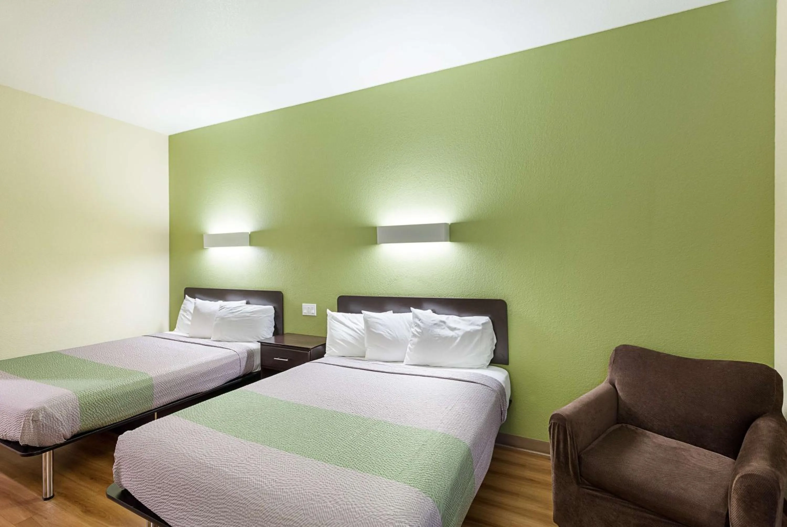 Queen Room with Two Queen Beds - single occupancy - Non-Smoking in Motel 6-Fort Worth, TX