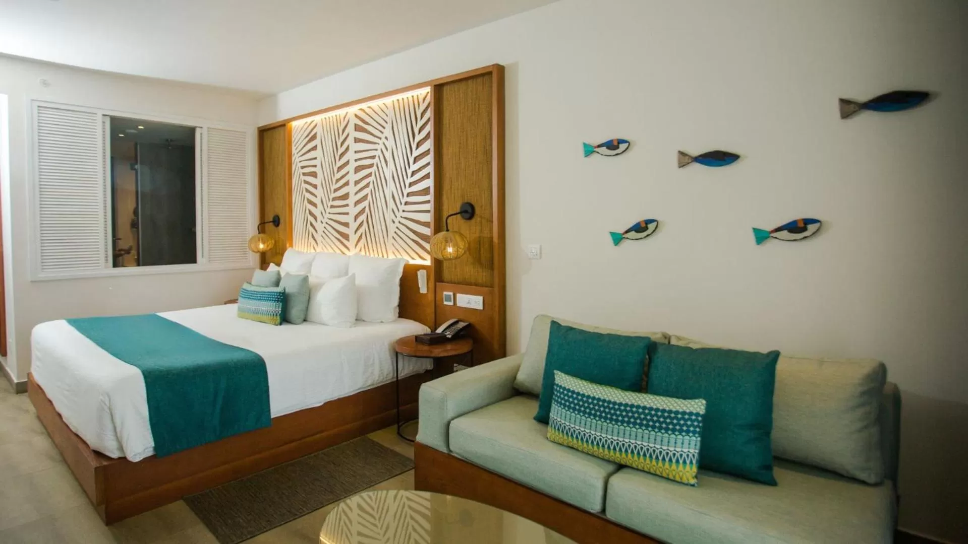 Junior Suite Tropical View King - single occupancy in Dreams Macao Beach Punta Cana - All Inclusive