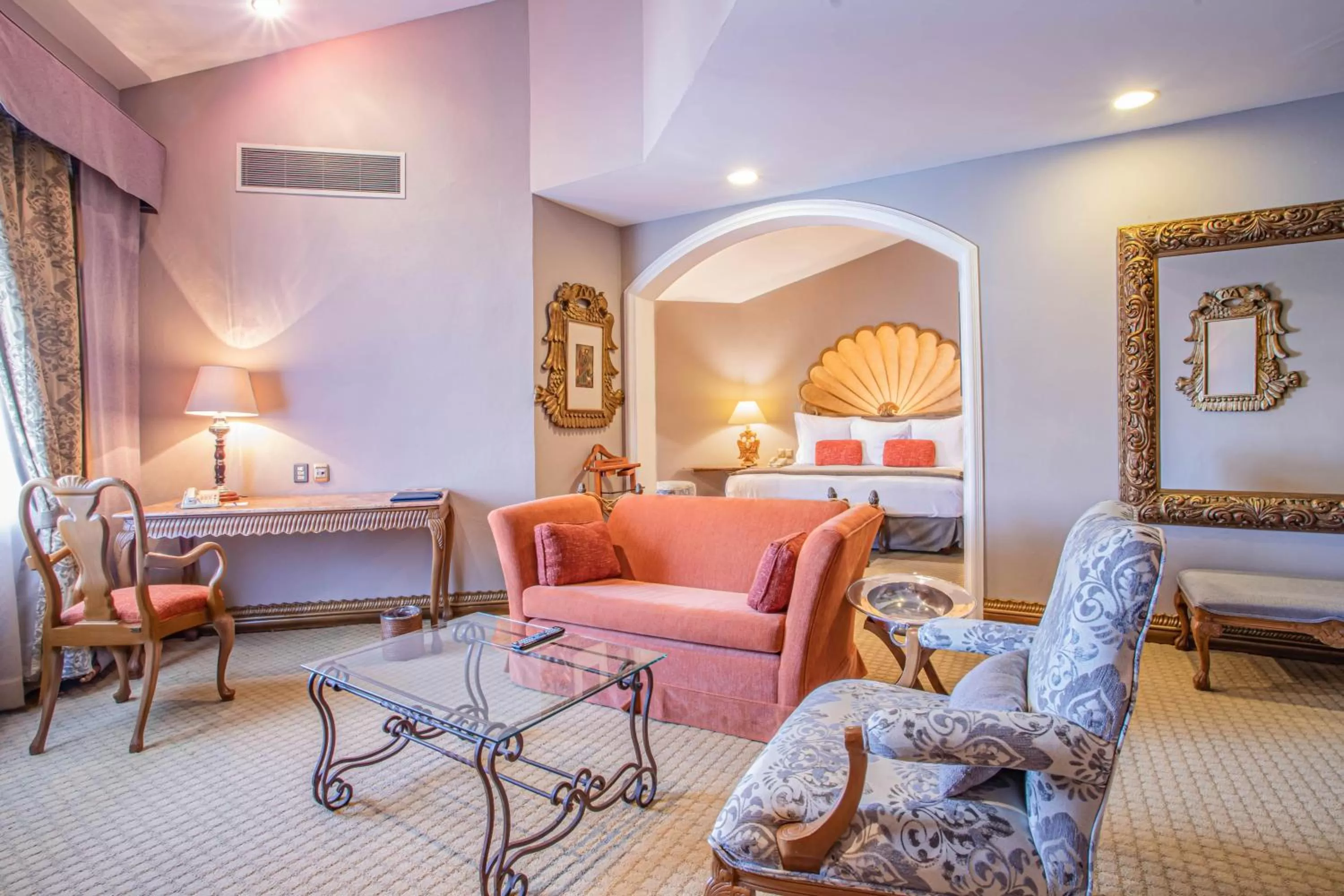 Gobernador King  in Quinta Real Saltillo