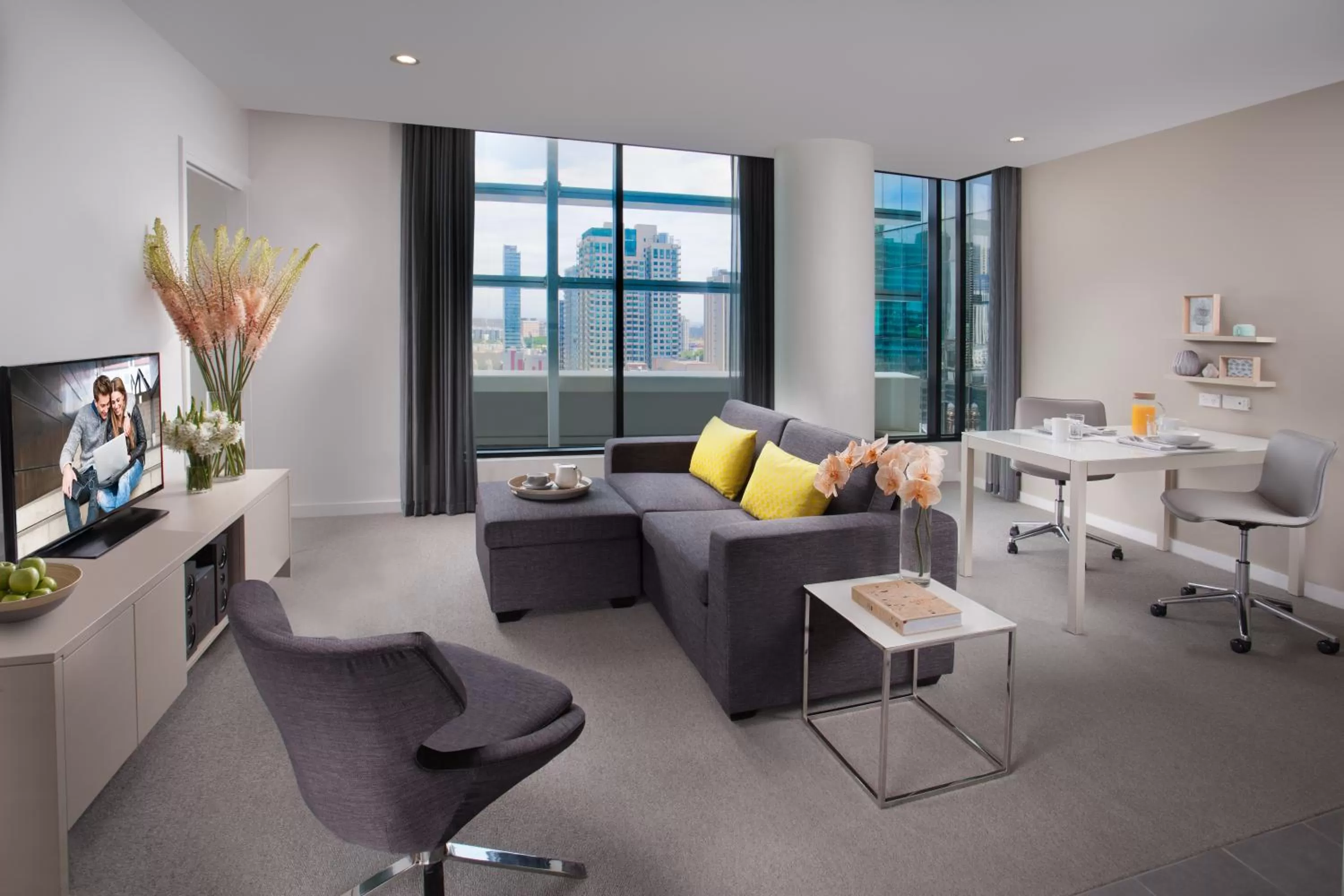 Executive One-Bedroom Apartment in Citadines on Bourke Melbourne