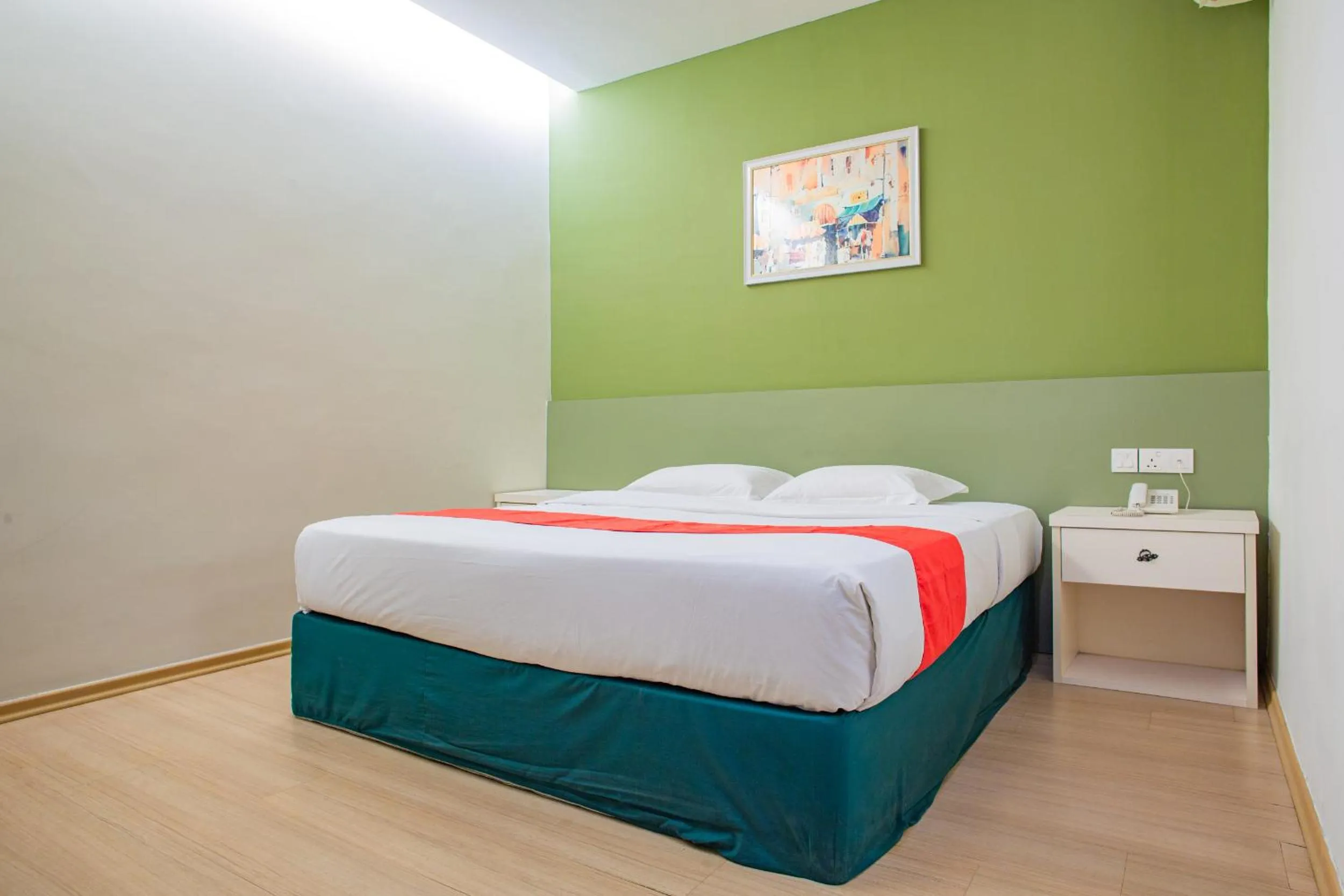 Standard King Room in HOTEL 101 PERMAS JAYA