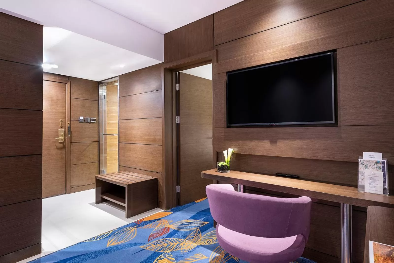 Superior Double Room in Peace Hotel Beijing