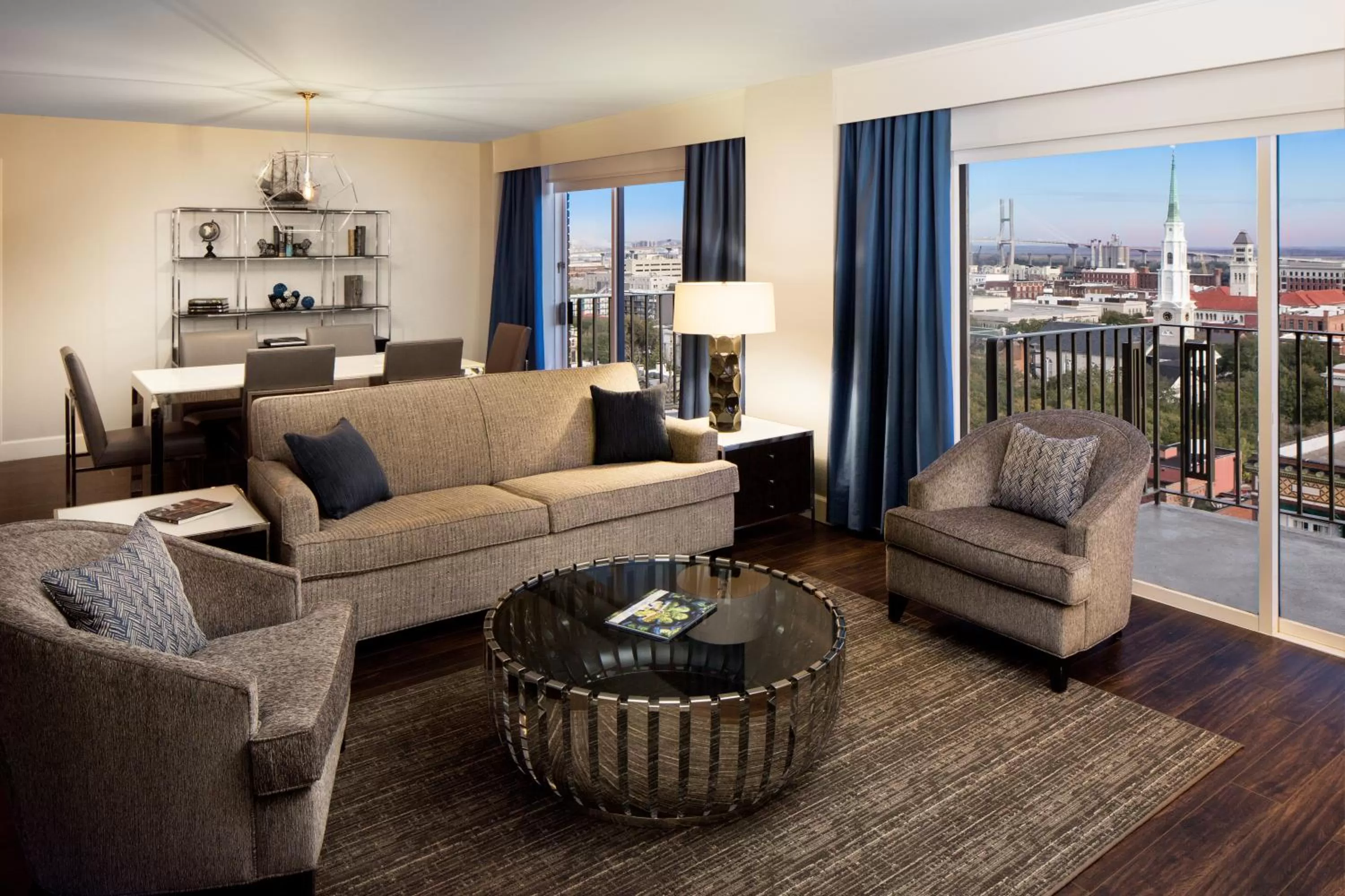 State Suite in The DeSoto