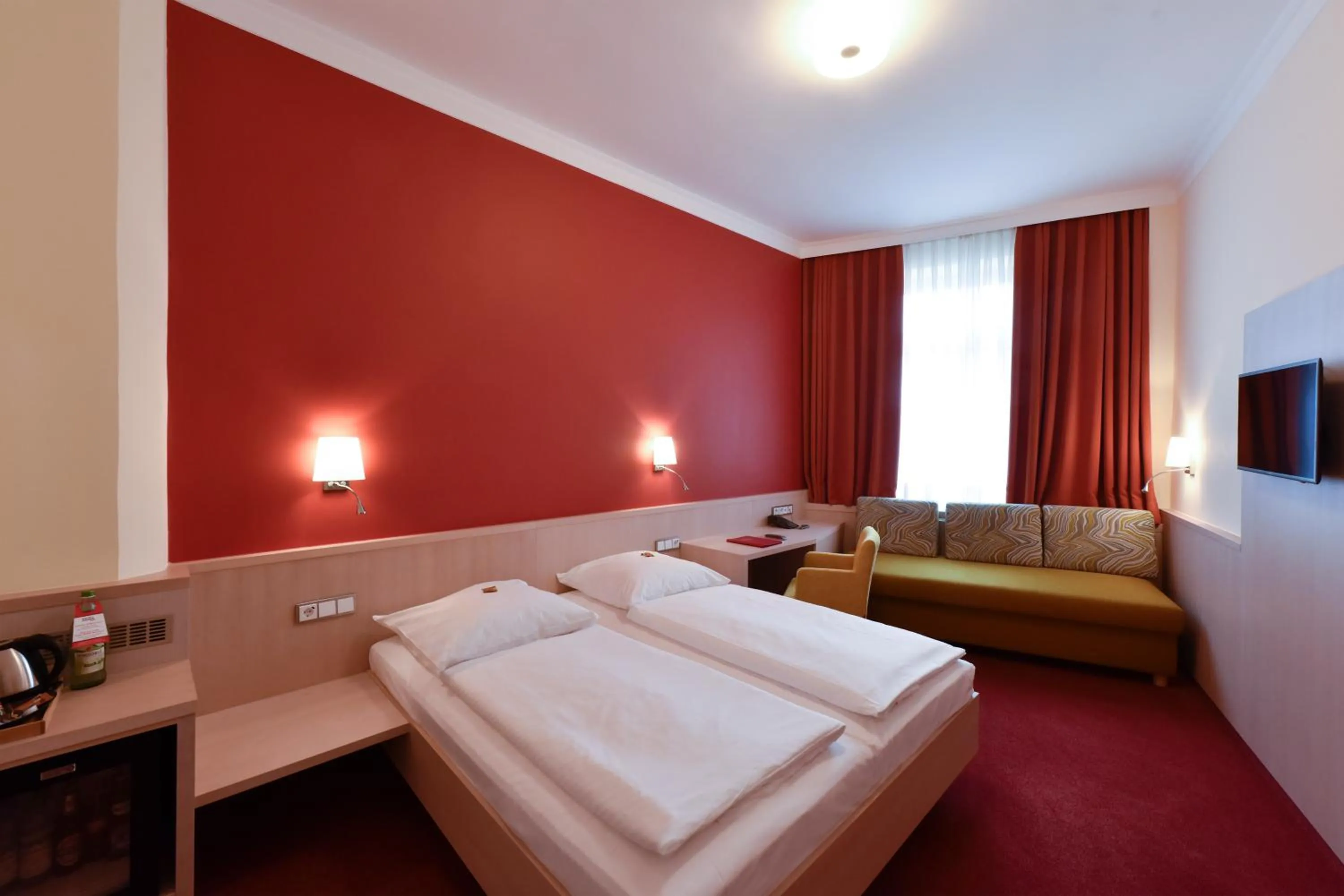 Deluxe Room in Hotel ADRIA München