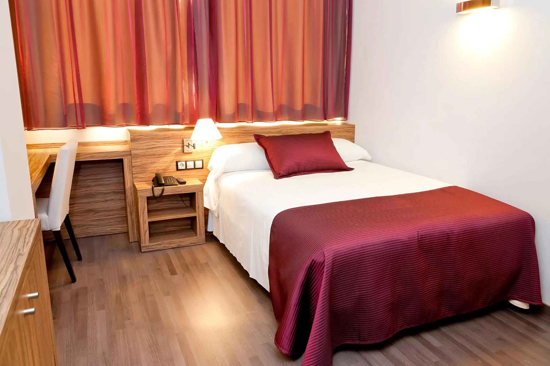 Single Room in Dña Monse Hotel Spa & Golf