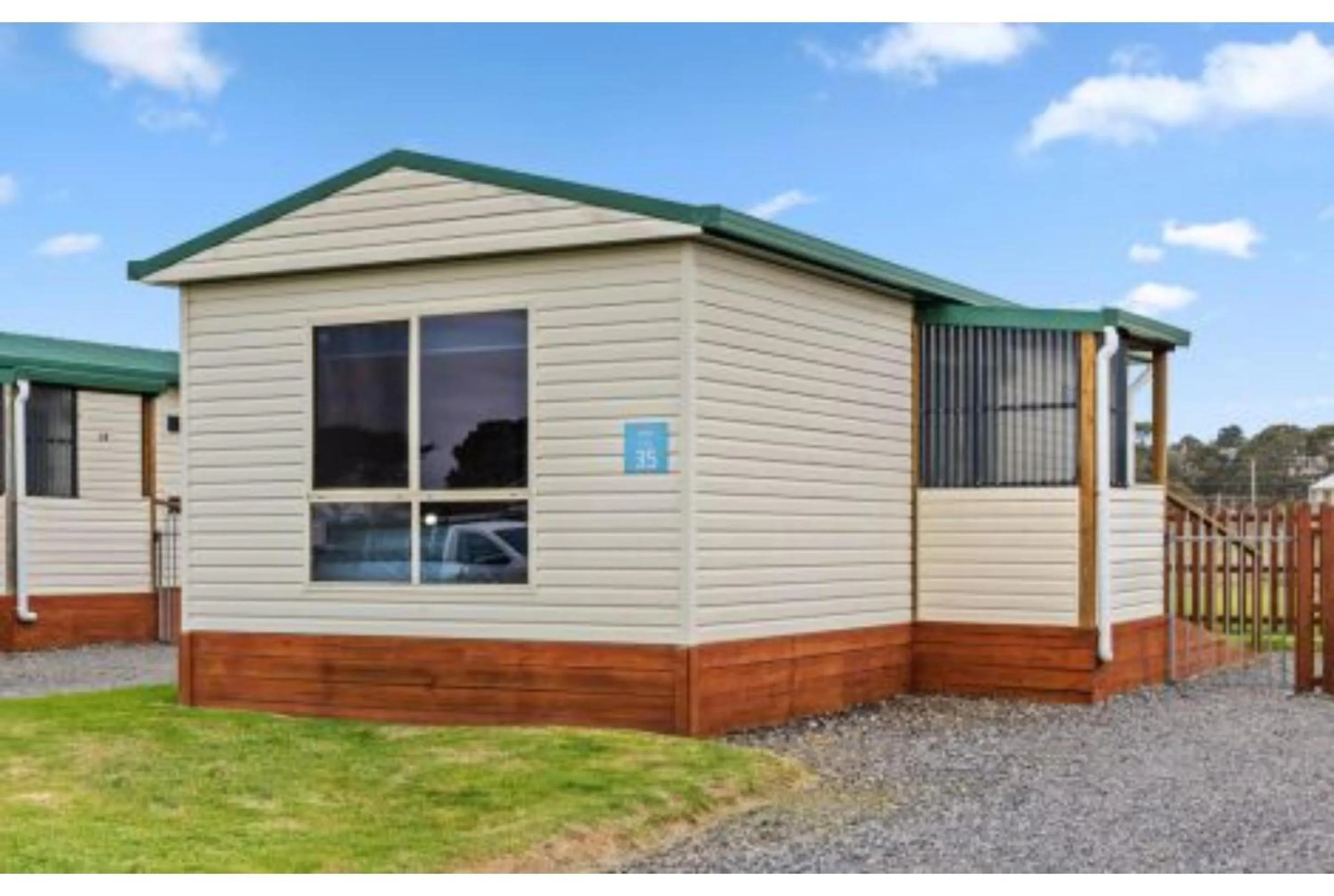Standard Cabin - Pet Friendly in Discovery Parks - Devonport