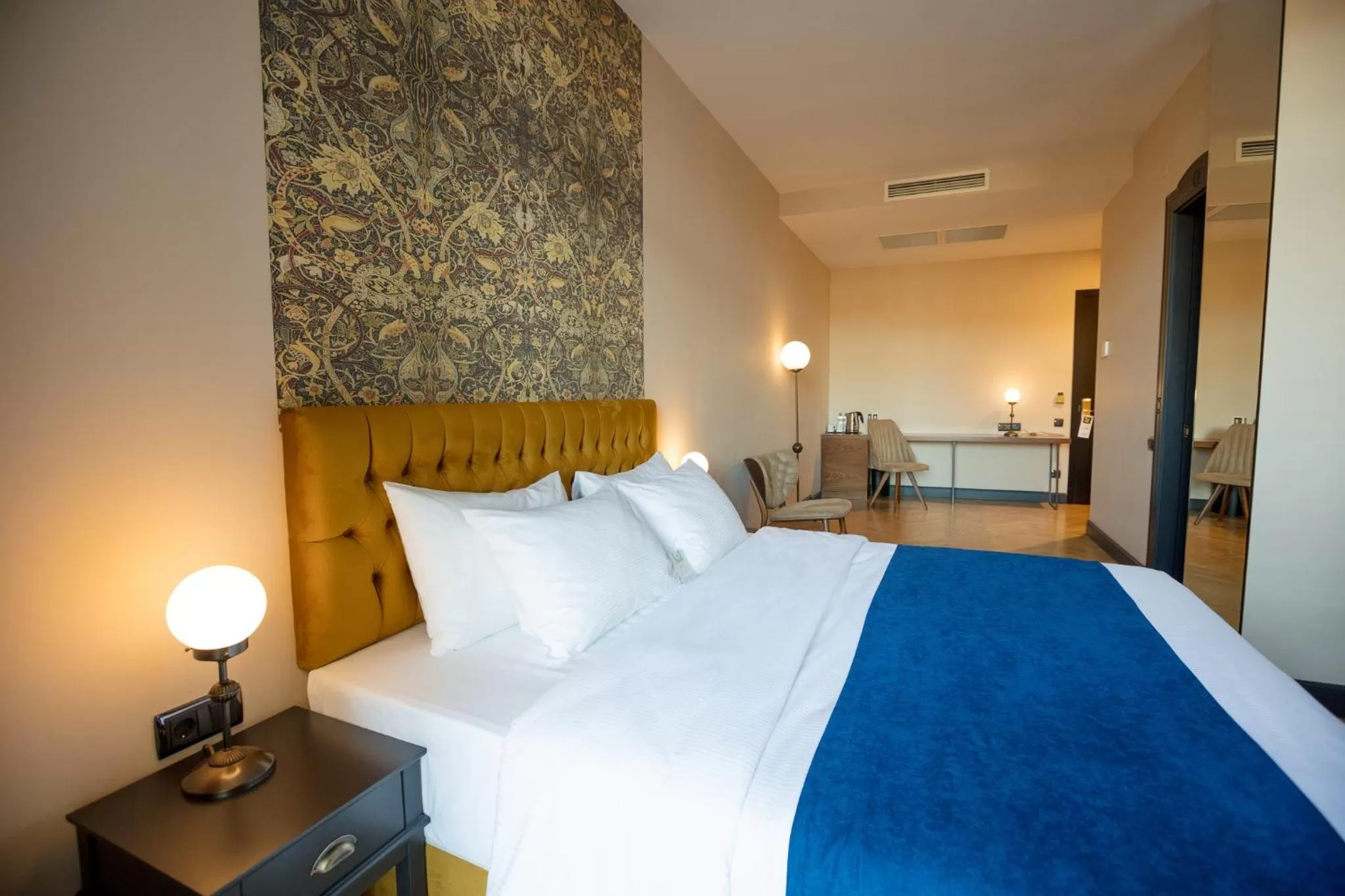 Dry Bridge Suite - single occupancy in Museum Hotel