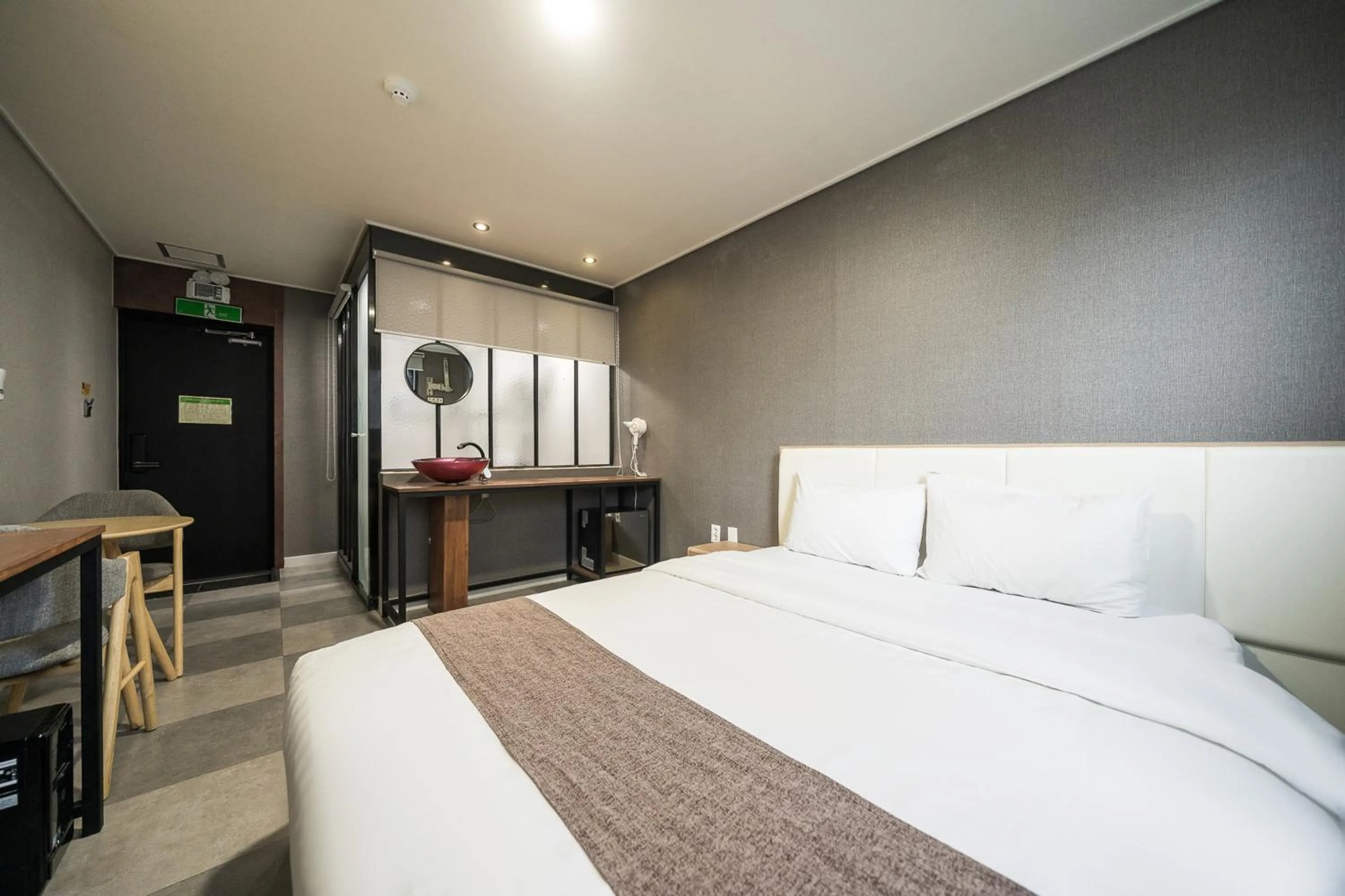 Standard Double Room in Malu Hotel Suwon
