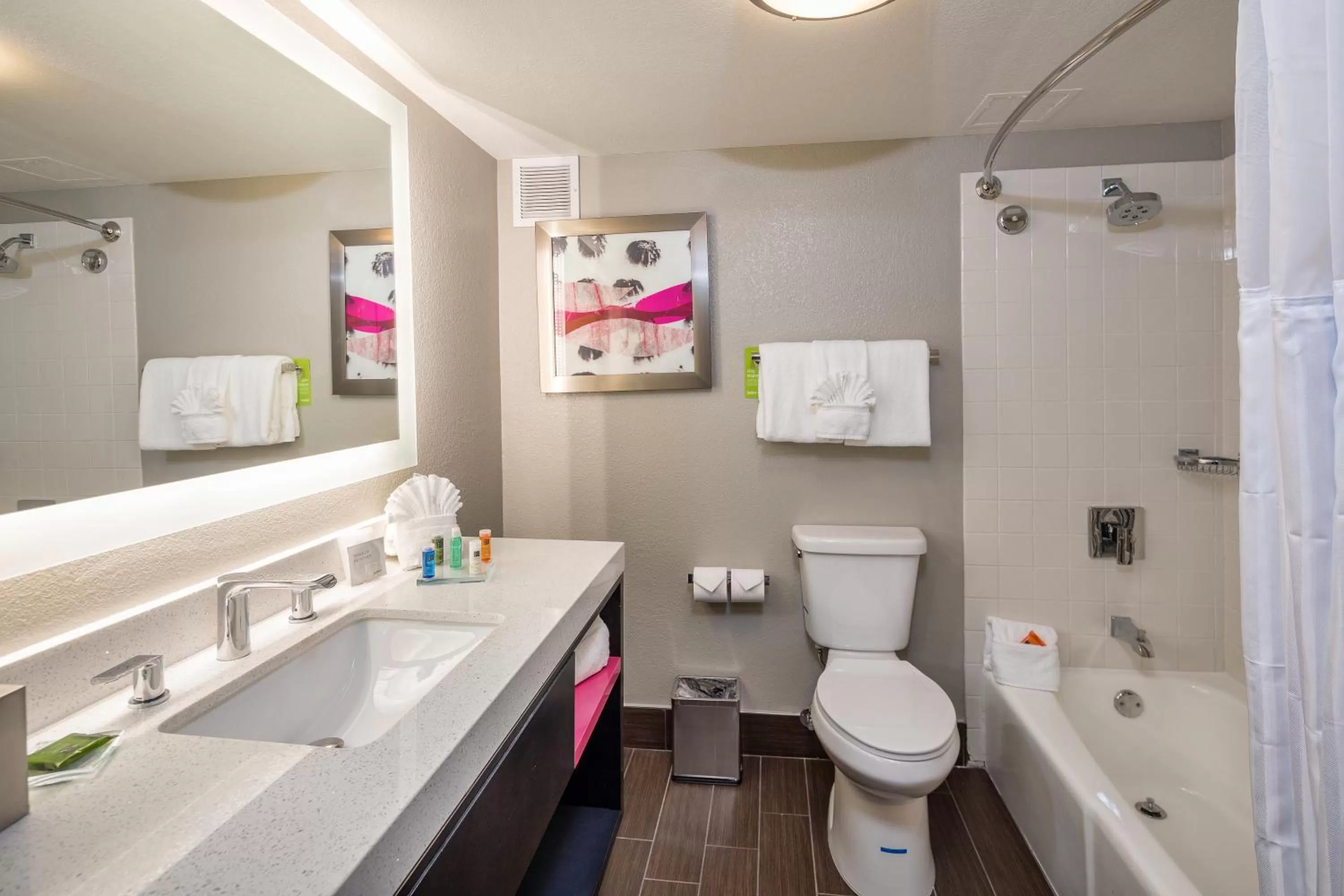 One-Bedroom Suite with 2 Queen Beds - Non-Smoking in Radisson Hotel Oakland Airport