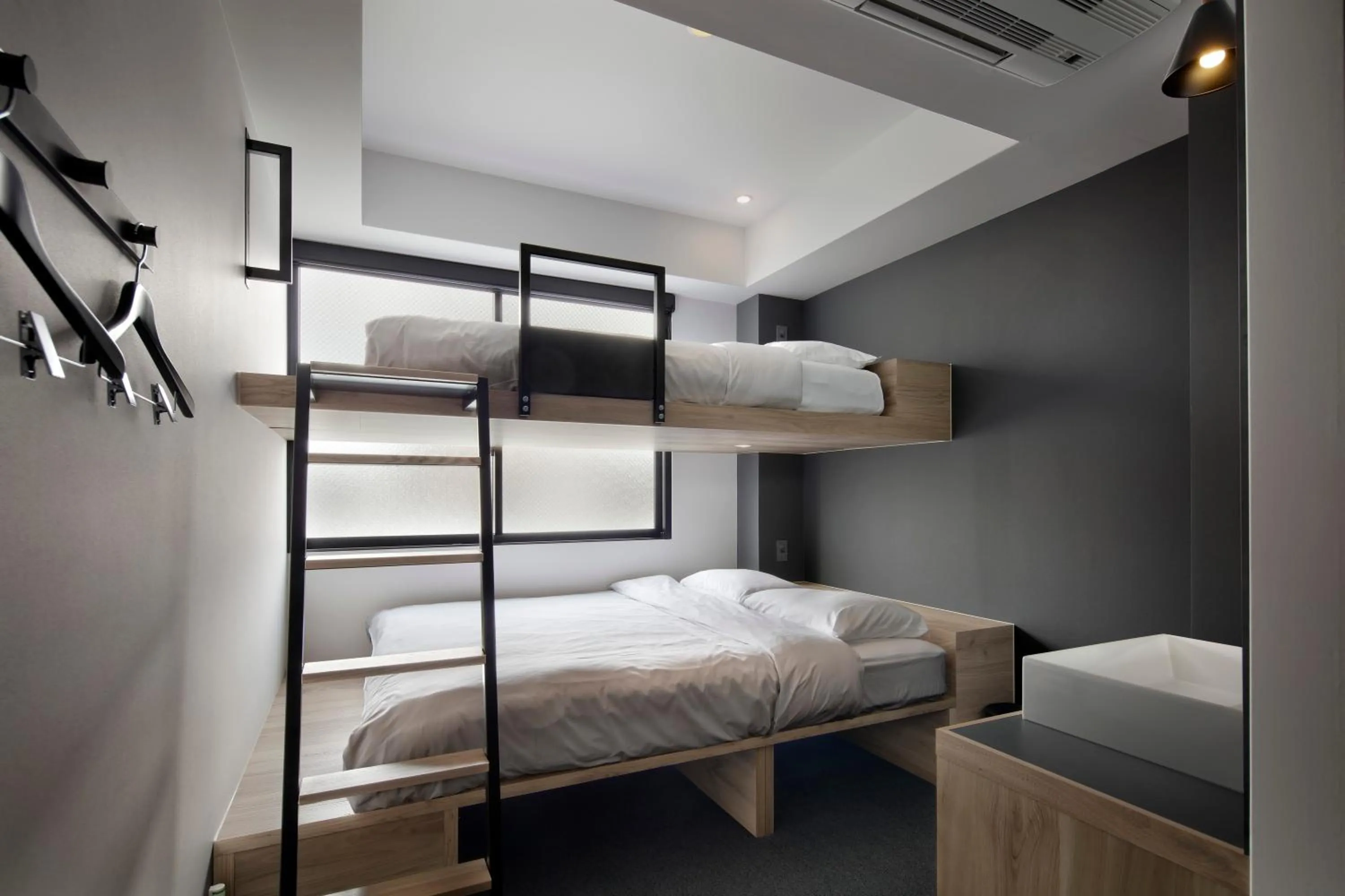Triple Room with Bunk Bed and Private Shower and Toilet in Piece Hostel Sanjo
