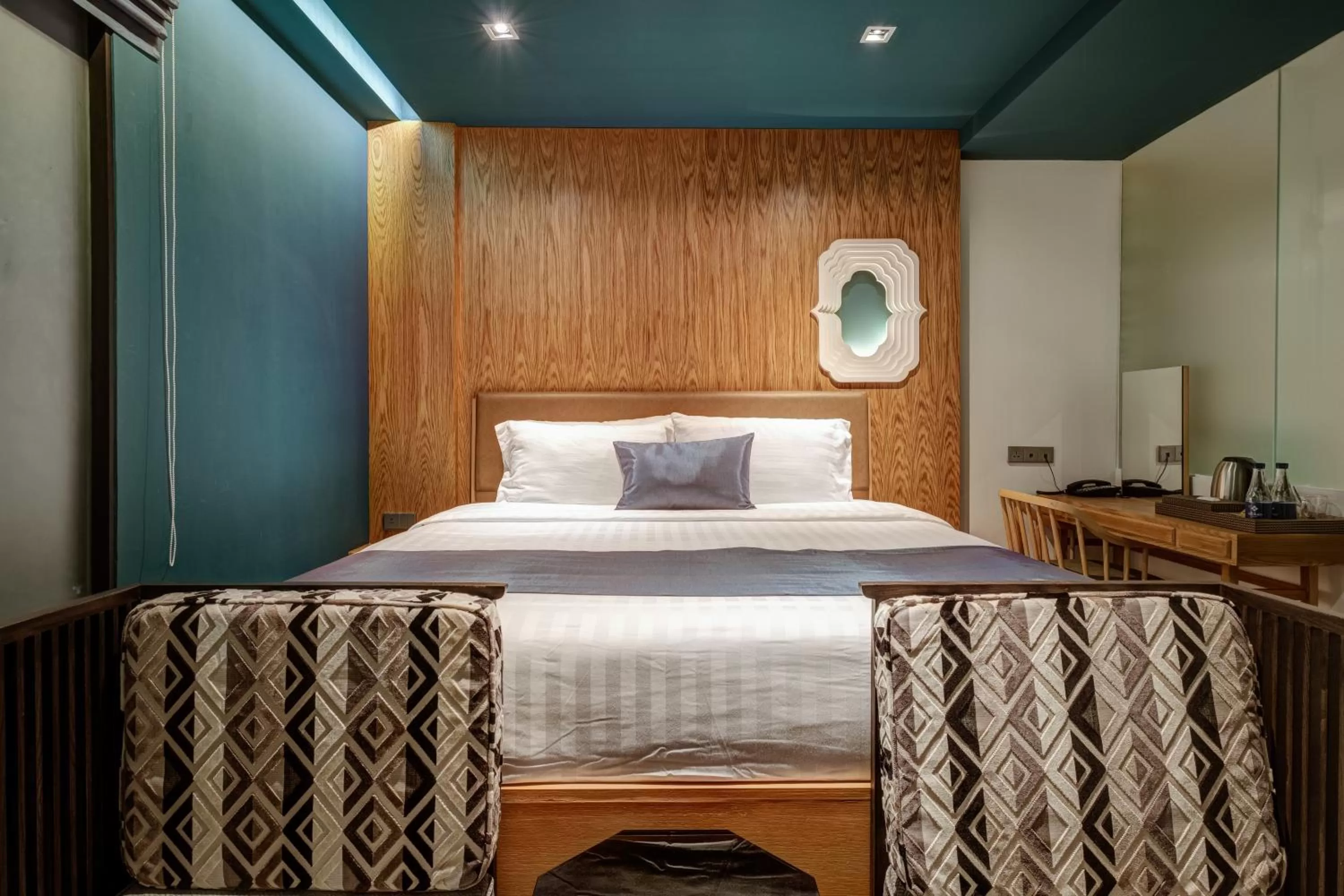 Deluxe King Room - No Window in Sib Kao