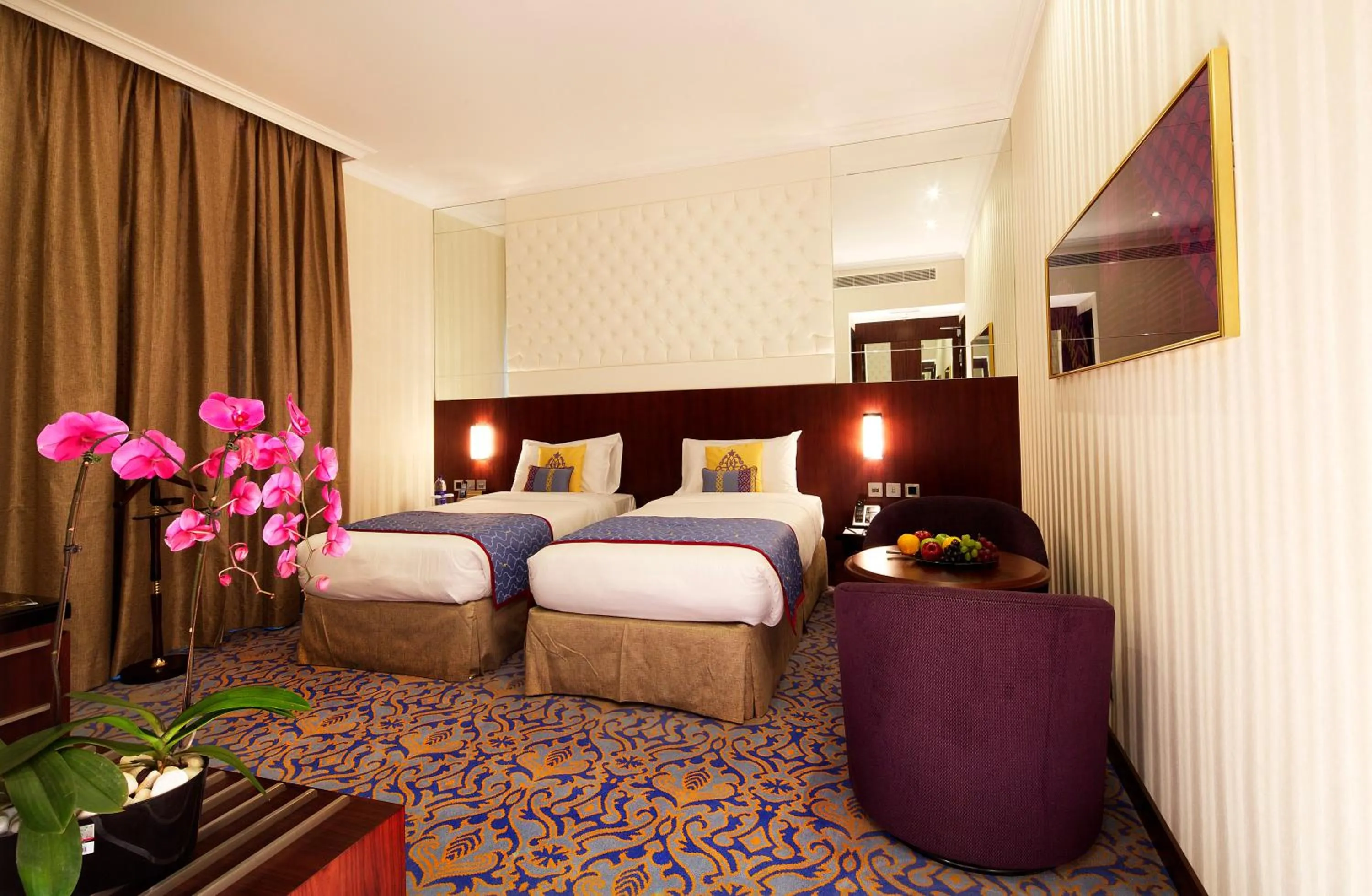 Deluxe Double or Twin Room in Raviz Center Point Hotel
