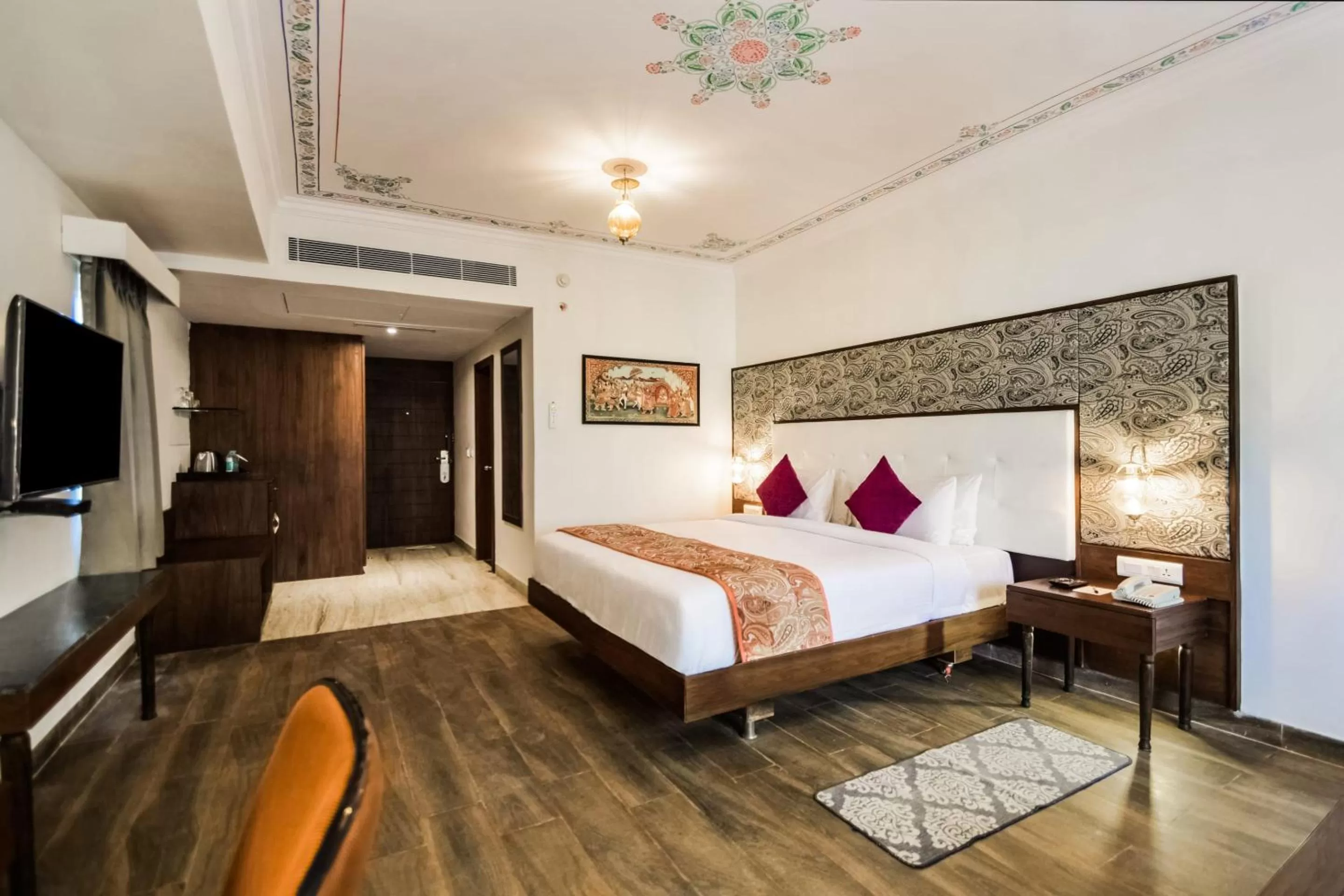 Regal classic room - single occupancy in Bamboo Saa Resort & Spa - Udaipur