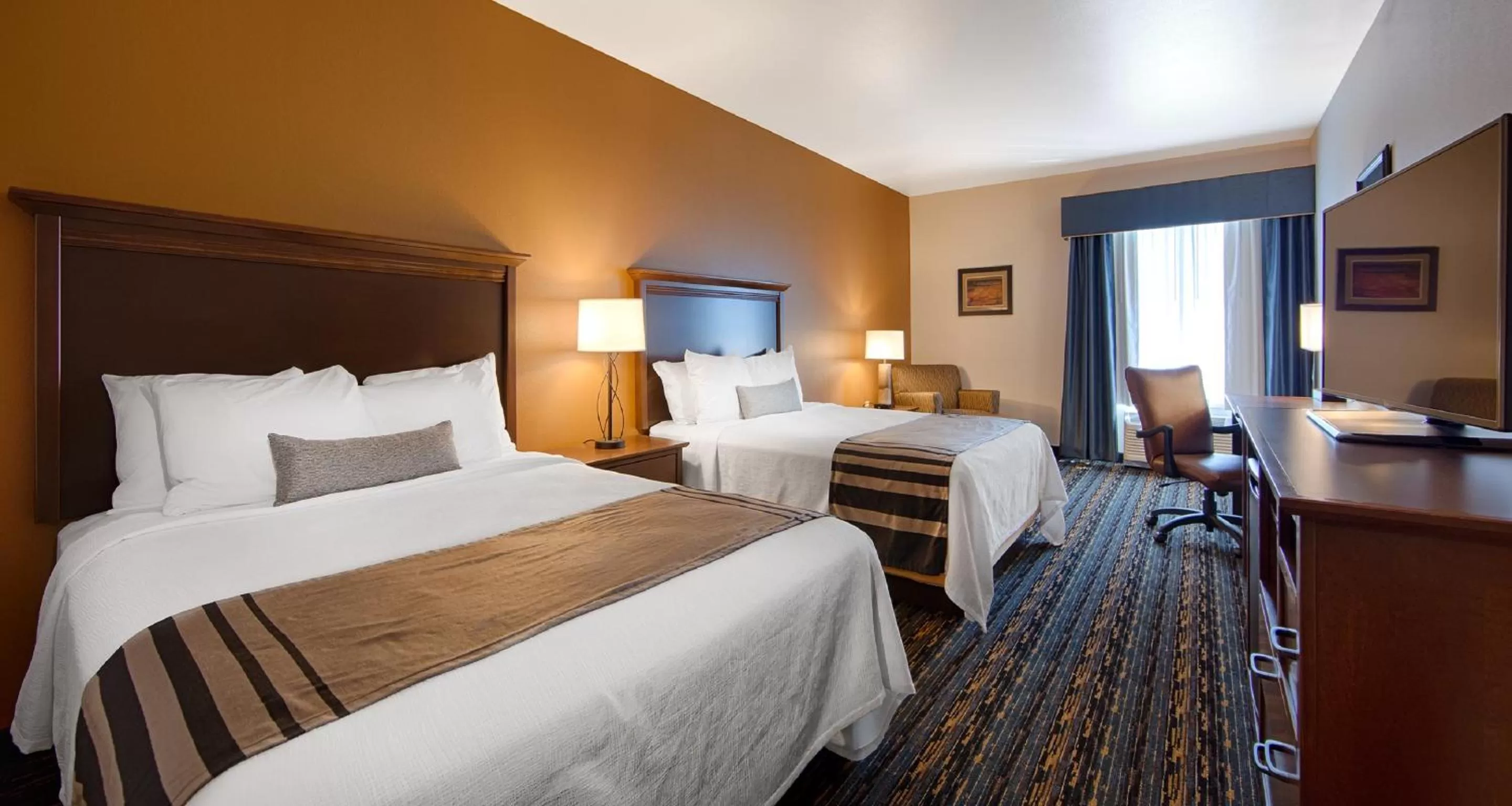Queen Room with Two Queen Beds - Hearing Accessible in Best Western PLUS Casper Inn & Suites