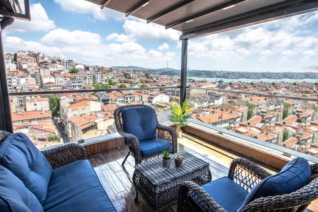 Suite with Terrace in Hotel Bosfora