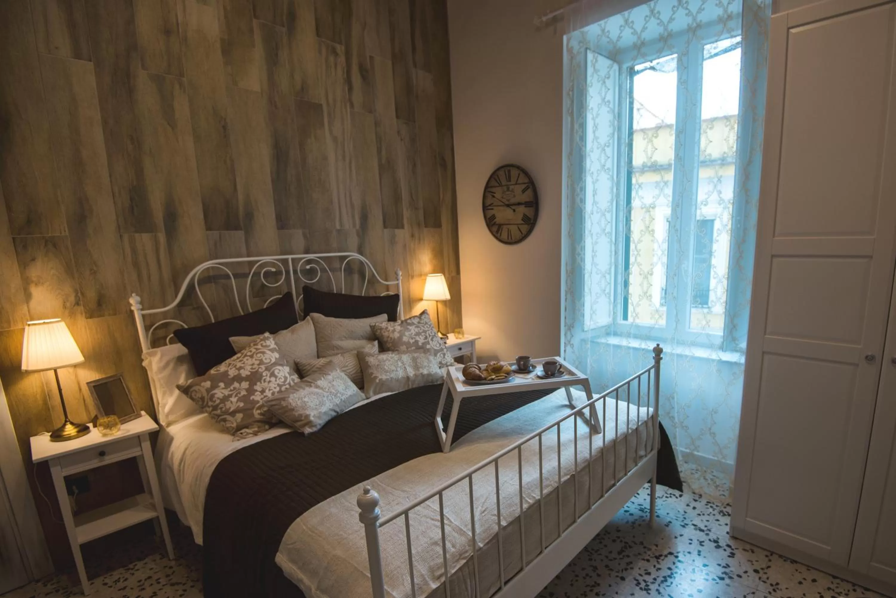 Superior Double Room in Elegant B&B - Il Vicolo storico
