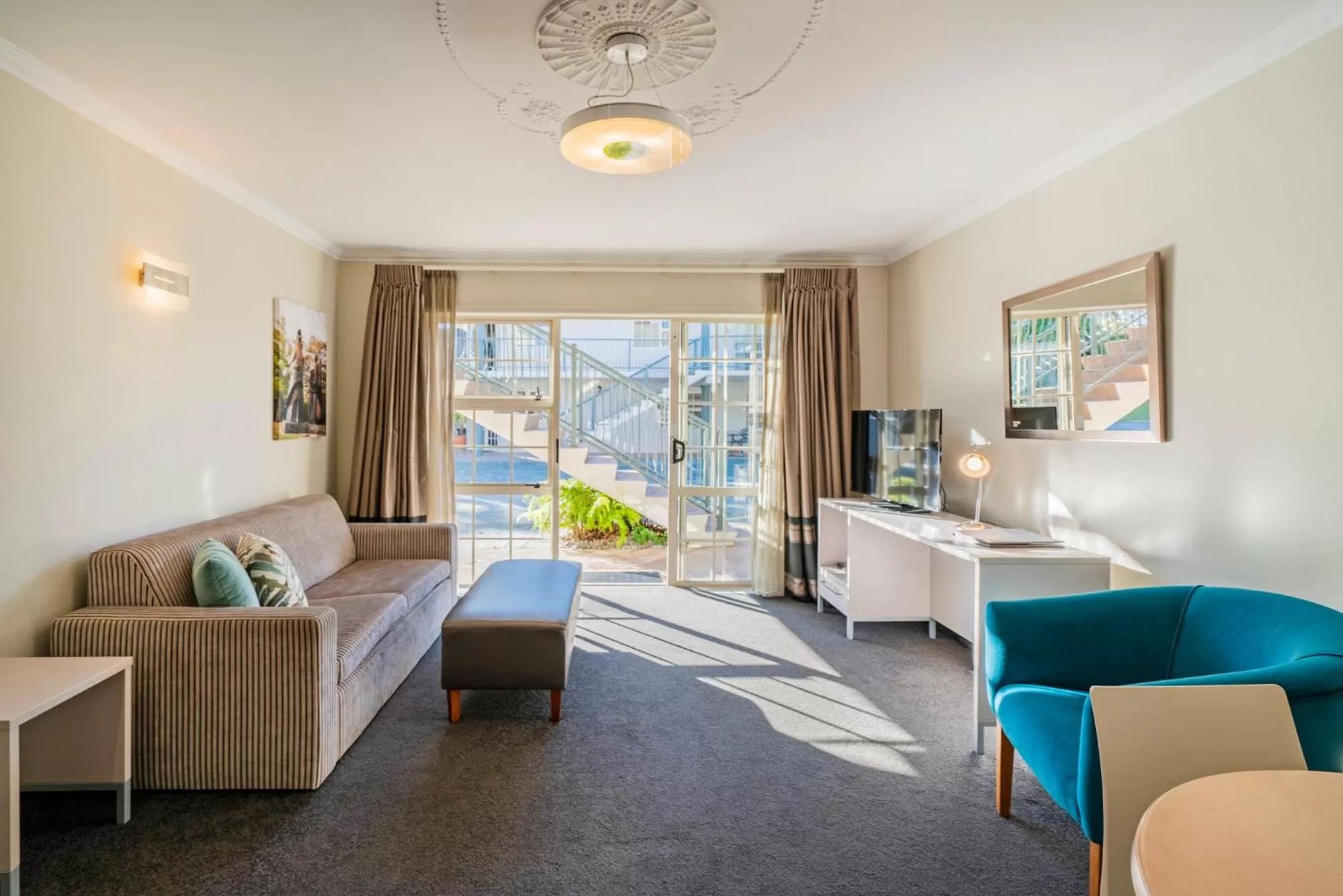 Executive One Bedroom Suite with Spa Pool in Silver Fern Rotorua Suites & Spa